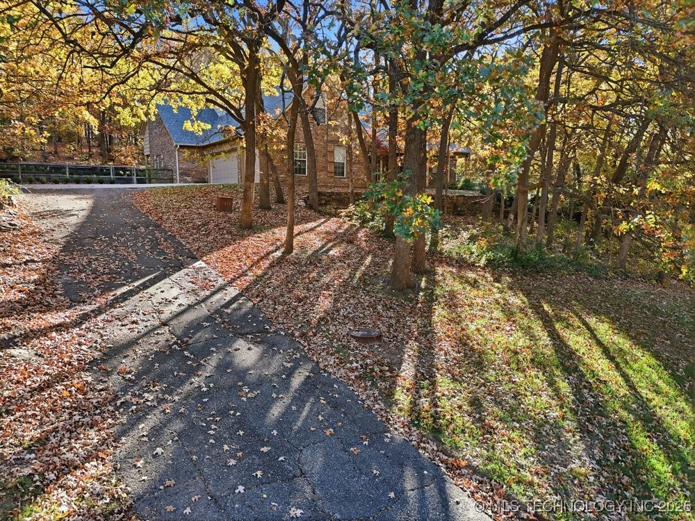 7411 S Urbana Avenue Property Photo 5