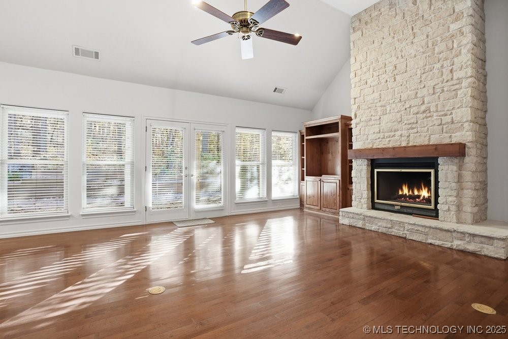 7411 S Urbana Avenue Property Photo 20