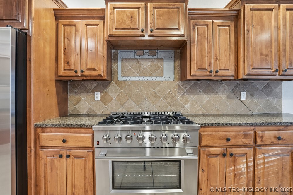 7411 S Urbana Avenue Property Photo 33