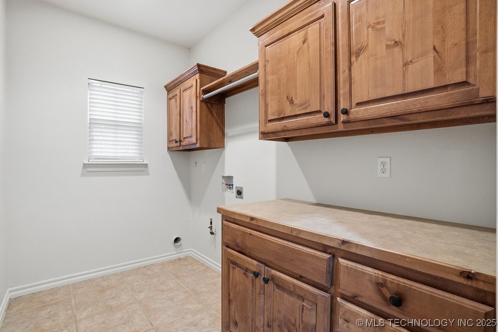 7411 S Urbana Avenue Property Photo 37