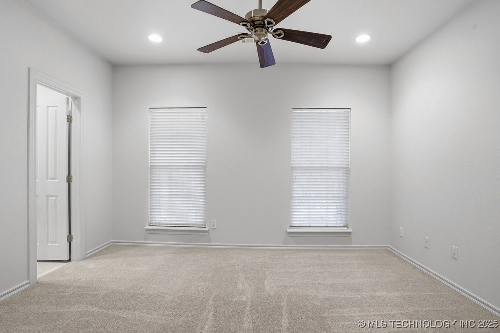 7411 S Urbana Avenue Property Photo 39