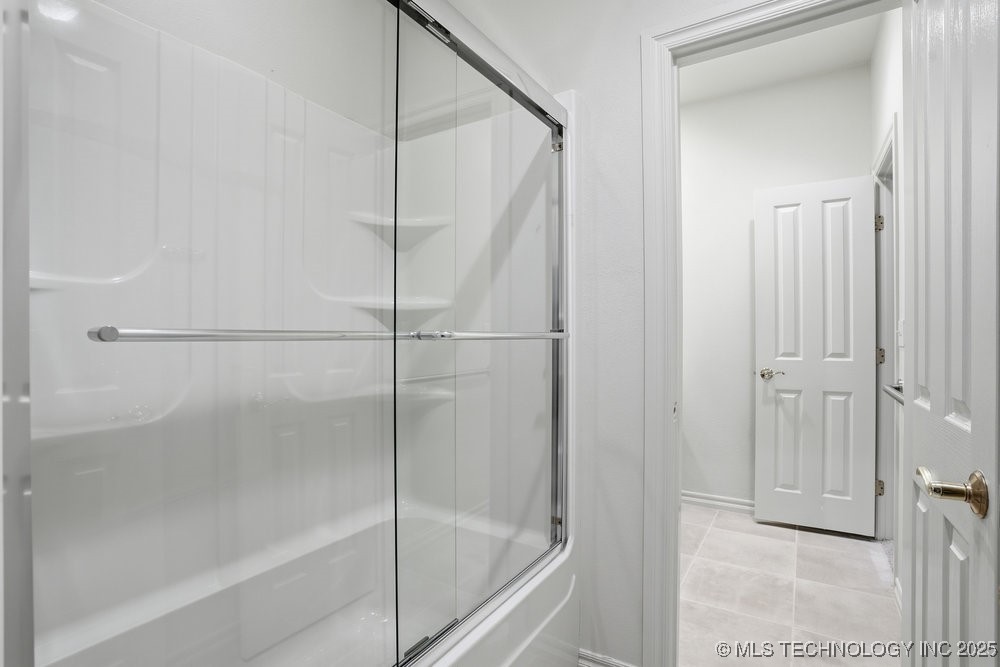 7411 S Urbana Avenue Property Photo 44