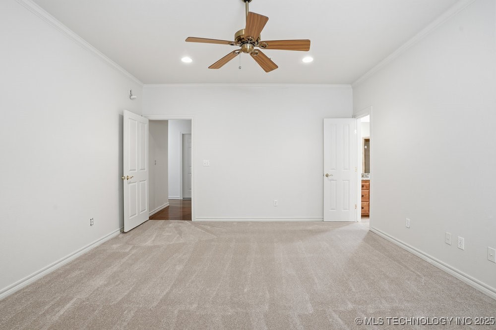 7411 S Urbana Avenue Property Photo 52