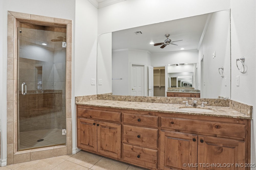 7411 S Urbana Avenue Property Photo 56