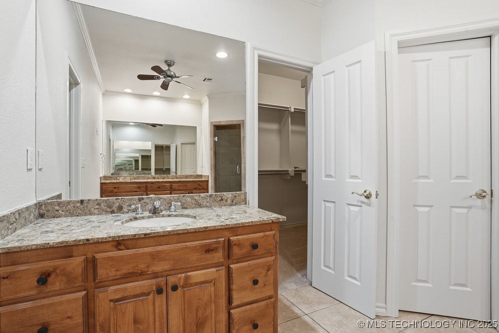 7411 S Urbana Avenue Property Photo 57