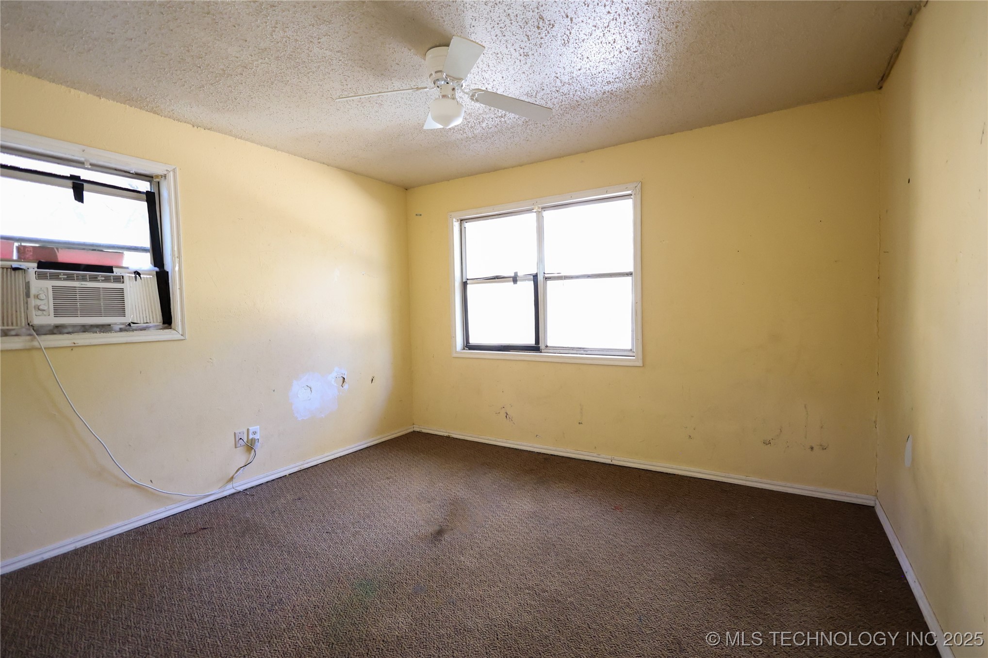 2410 Masters Property Photo 12