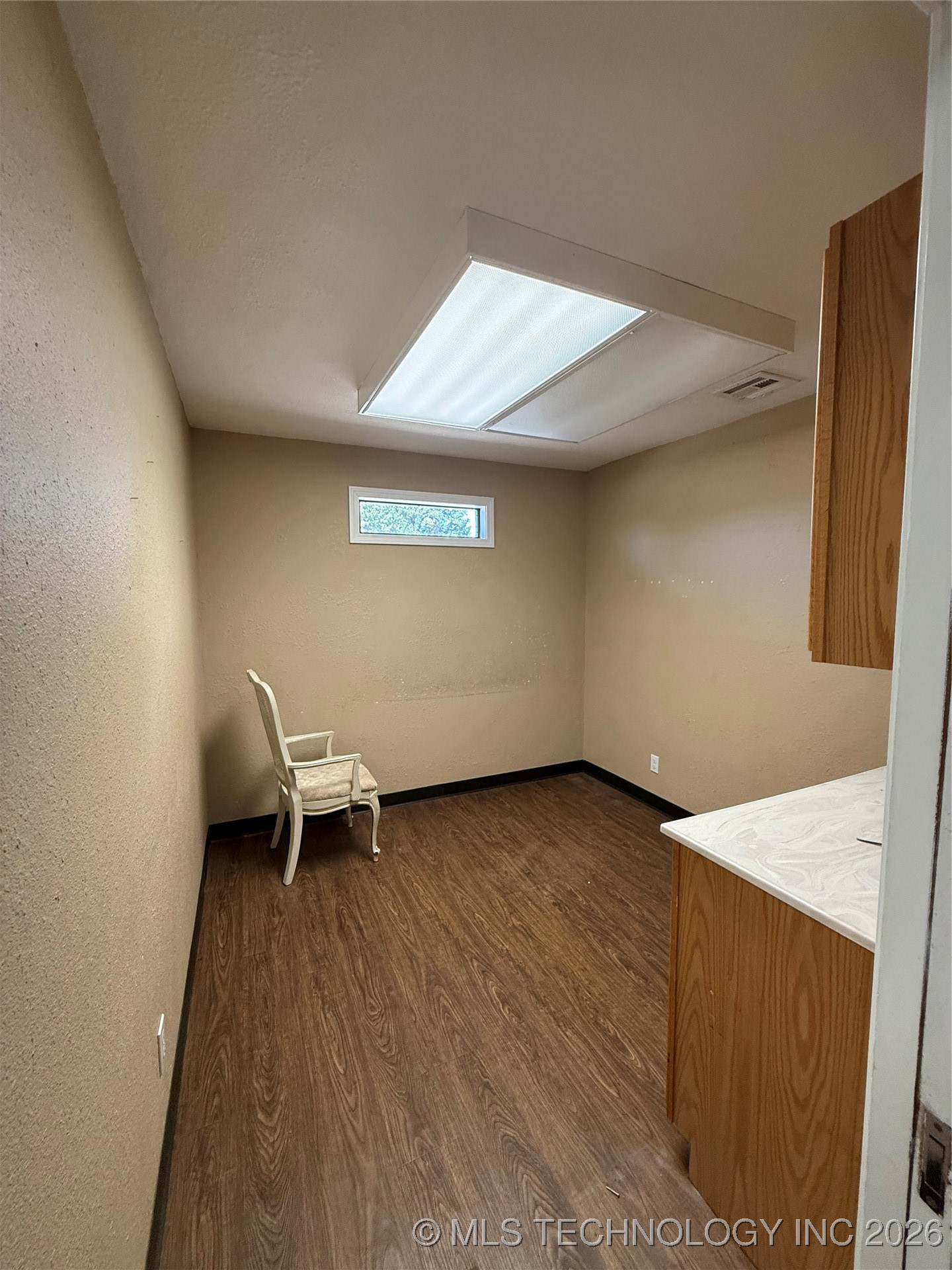 1002 E Cherry Property Photo 18