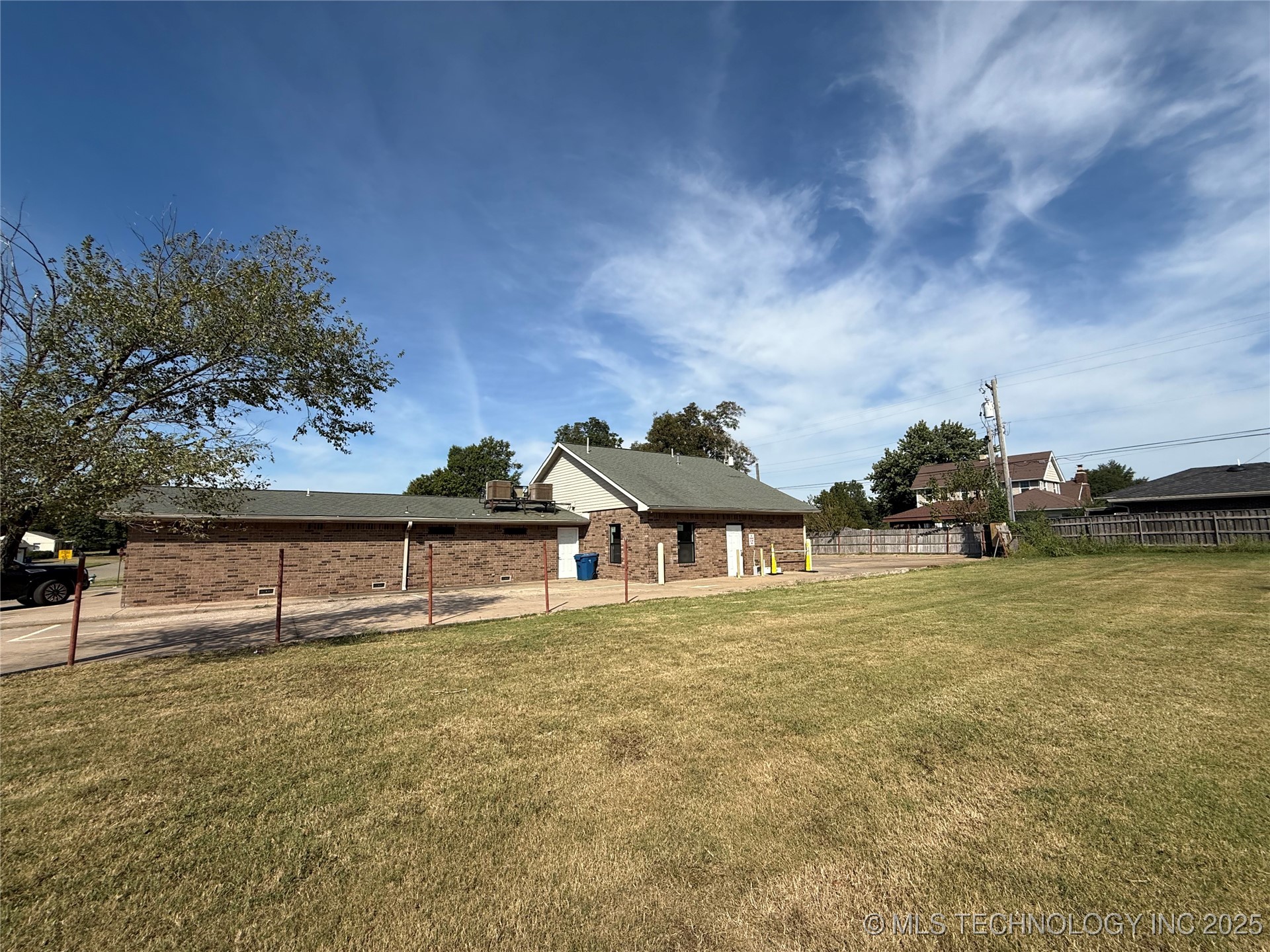 1002 E Cherry Property Photo 21