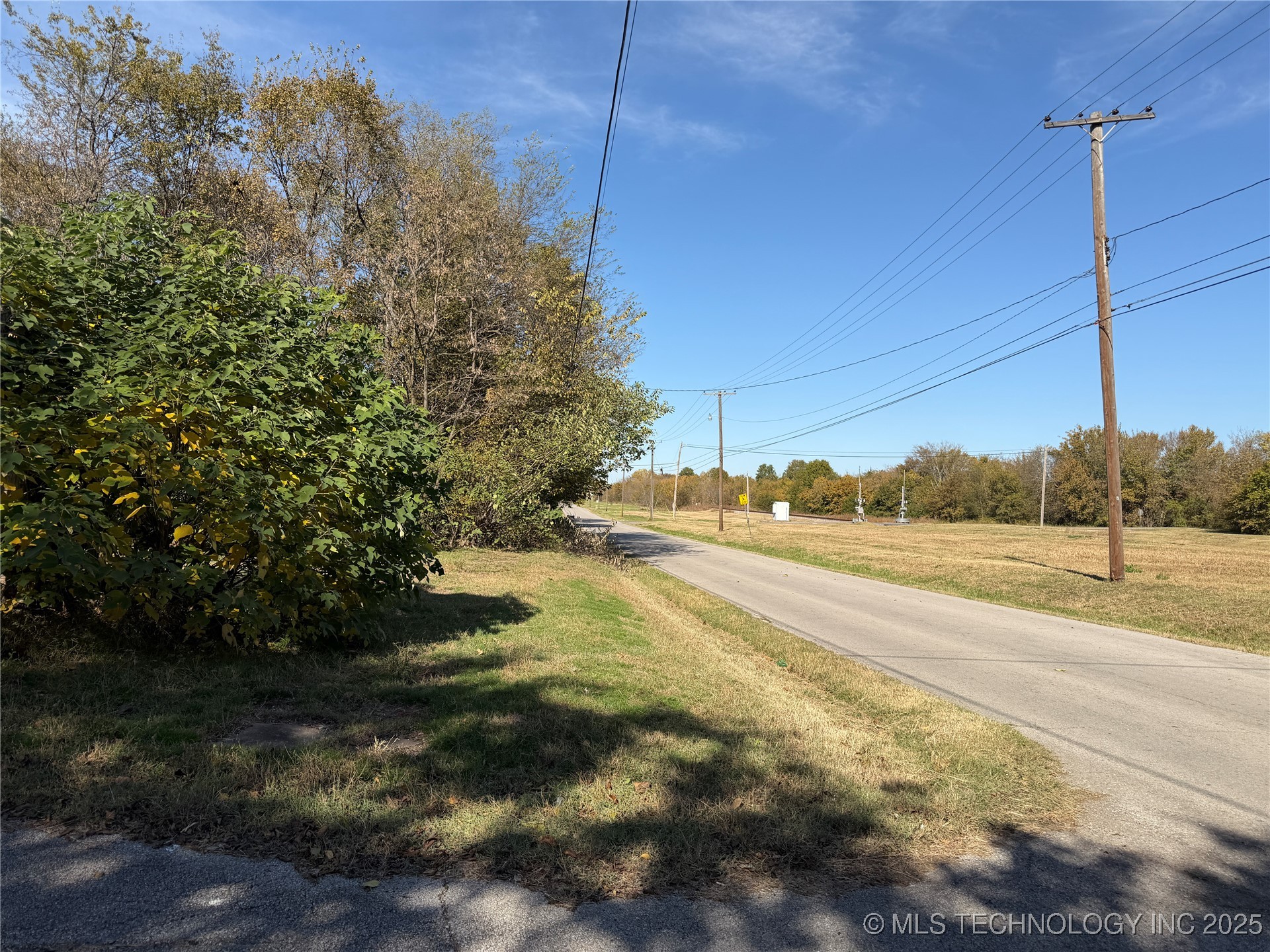 303 N Smith Avenue Property Photo 4