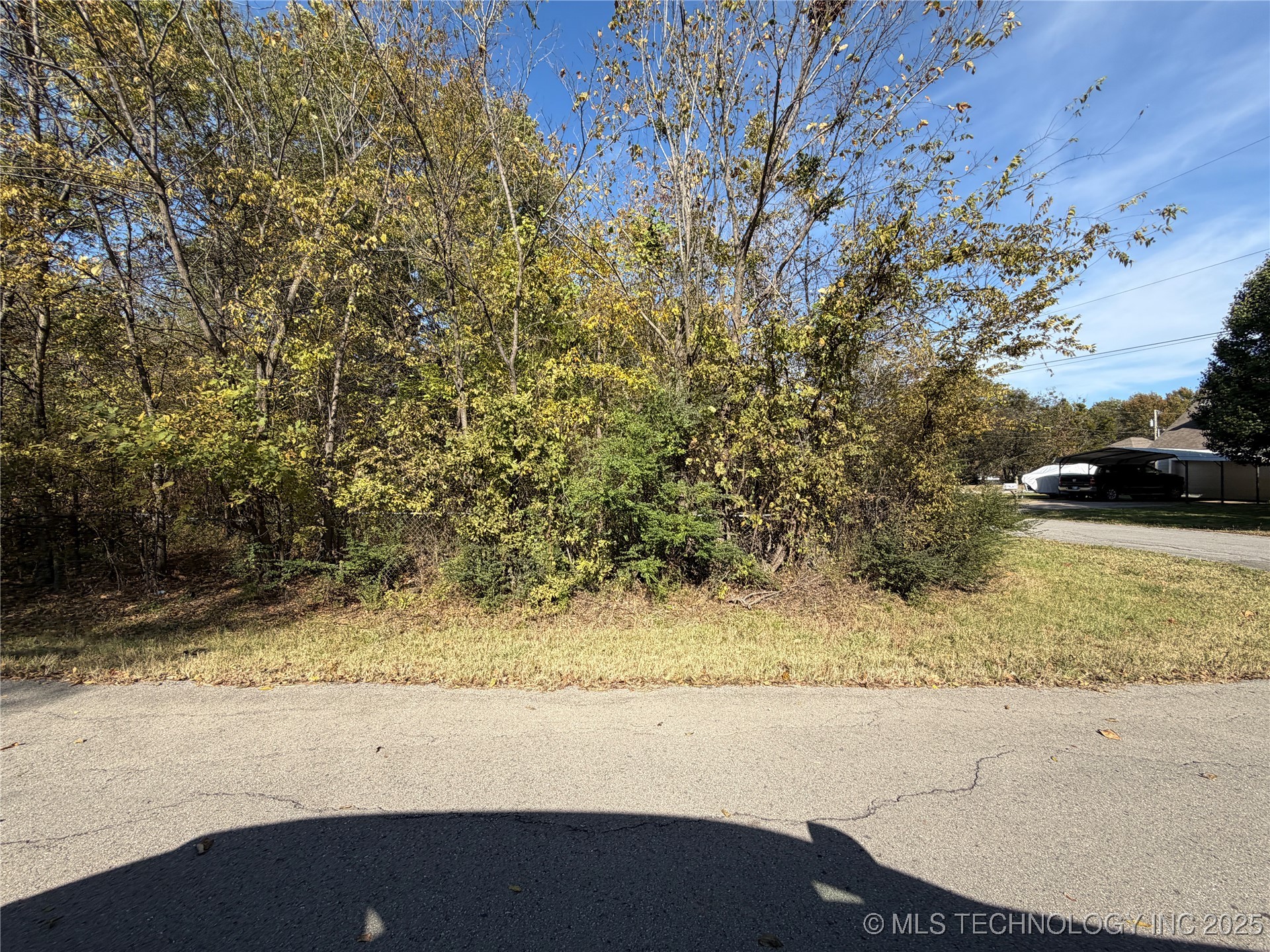 303 N Smith Avenue Property Photo 6