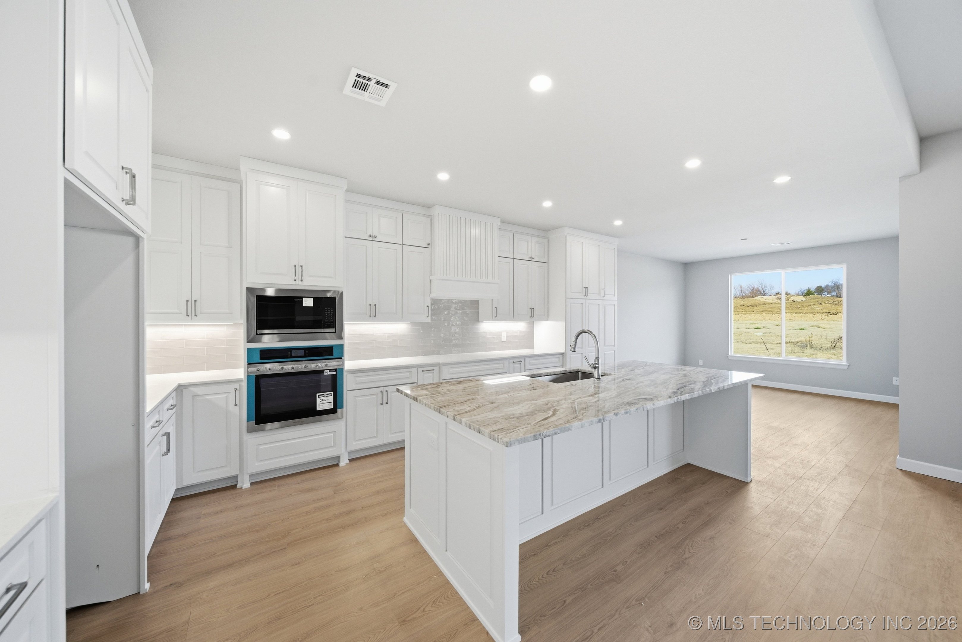 28019 E 107th Street S Property Photo 13