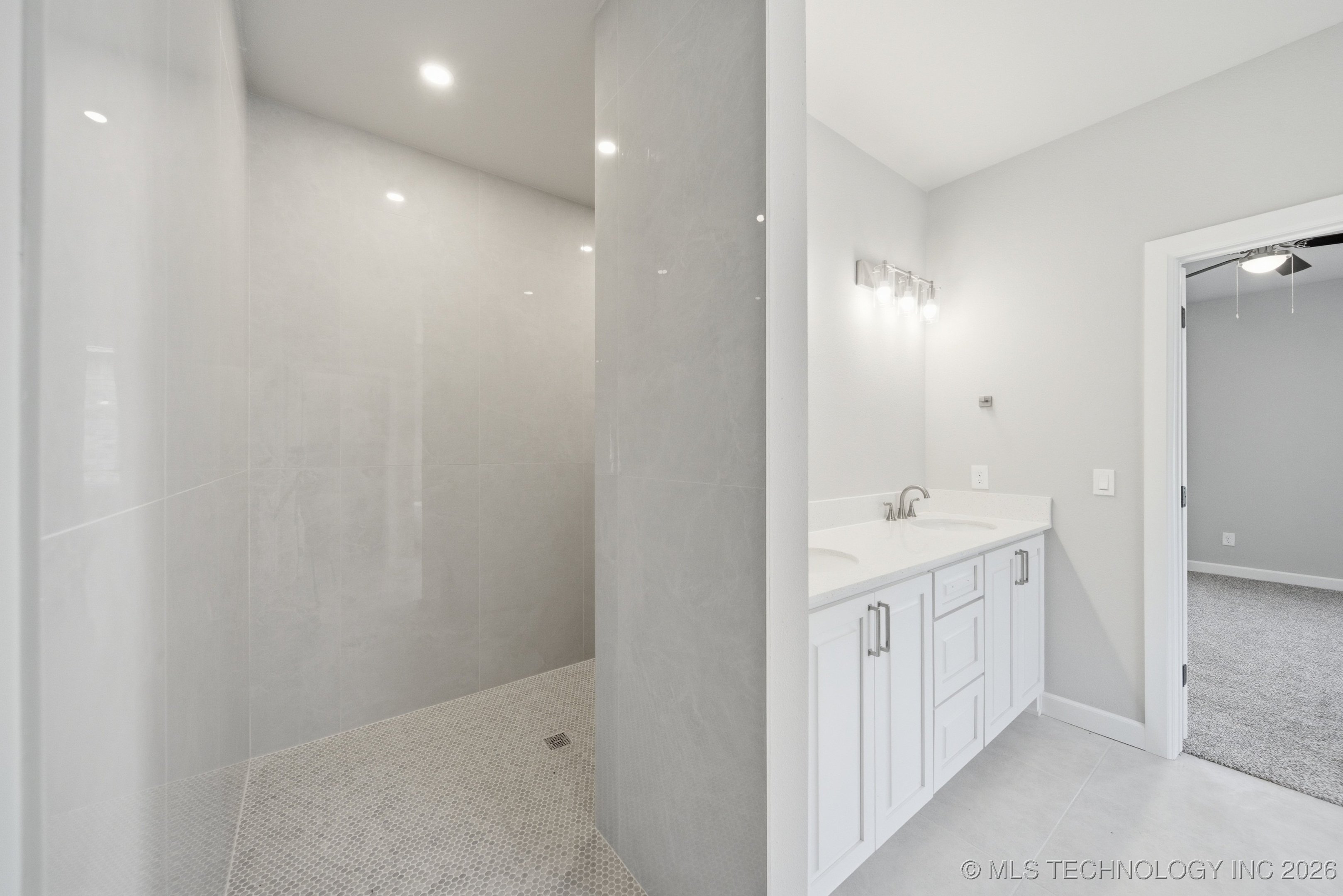 28019 E 107th Street S Property Photo 25