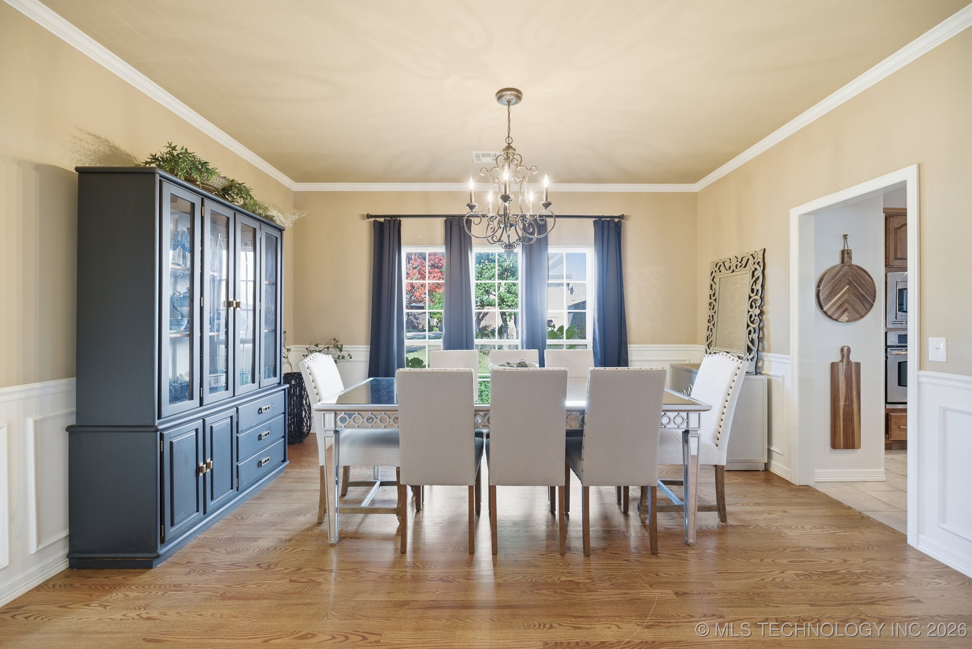 8331 S 100th East Place Property Photo 5