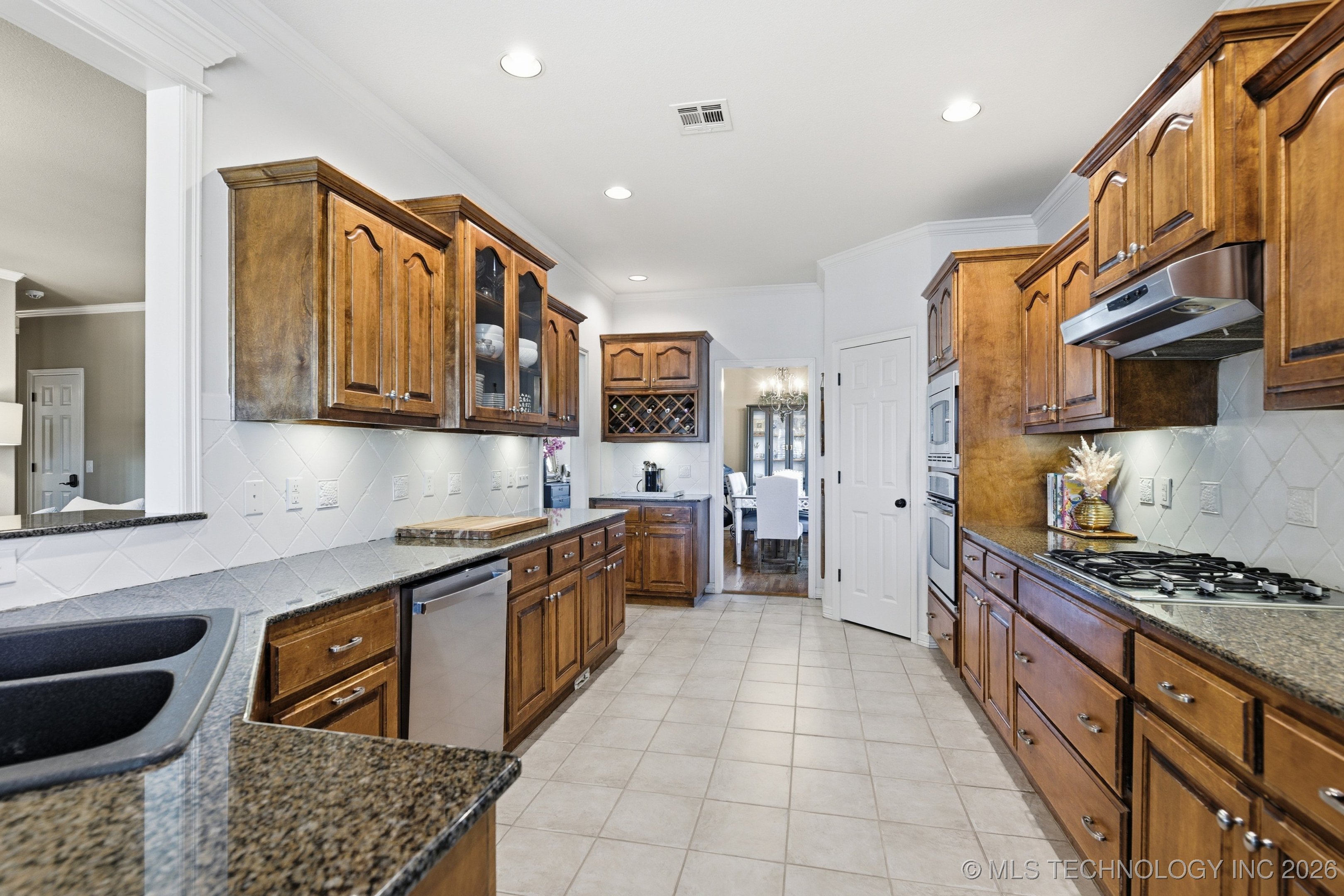 8331 S 100th East Place Property Photo 10