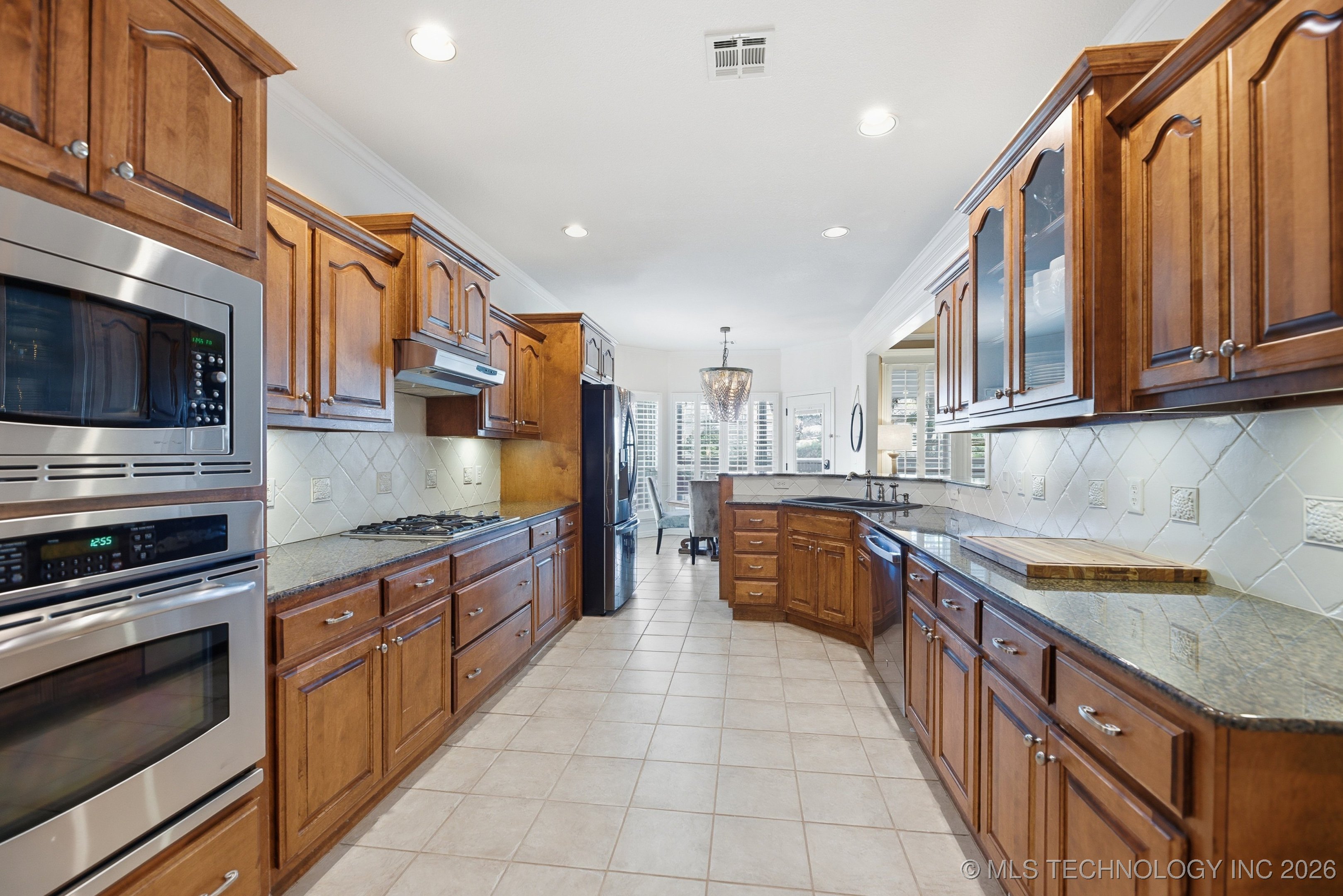 8331 S 100th East Place Property Photo 13