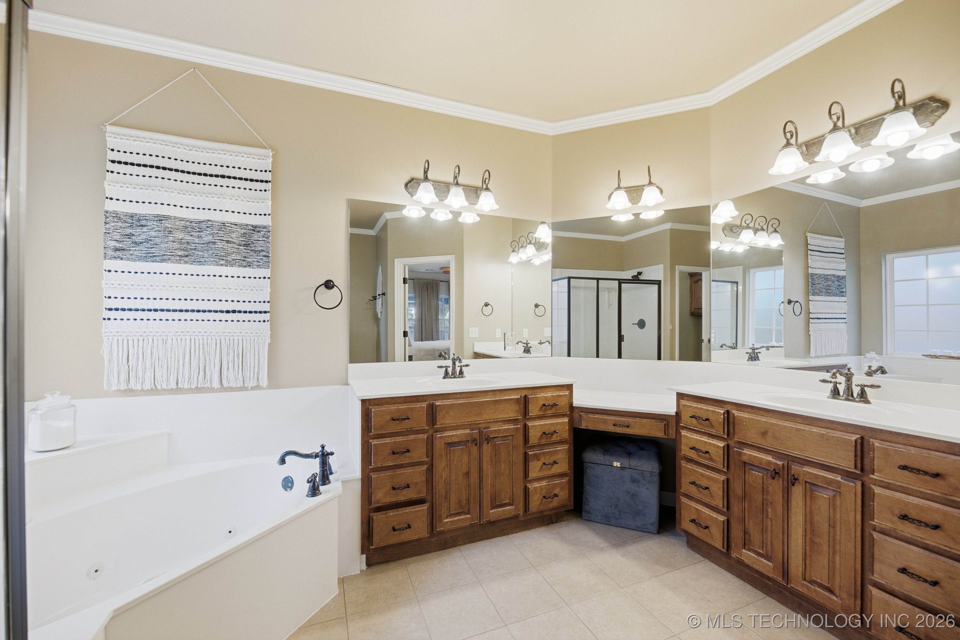 8331 S 100th East Place Property Photo 19