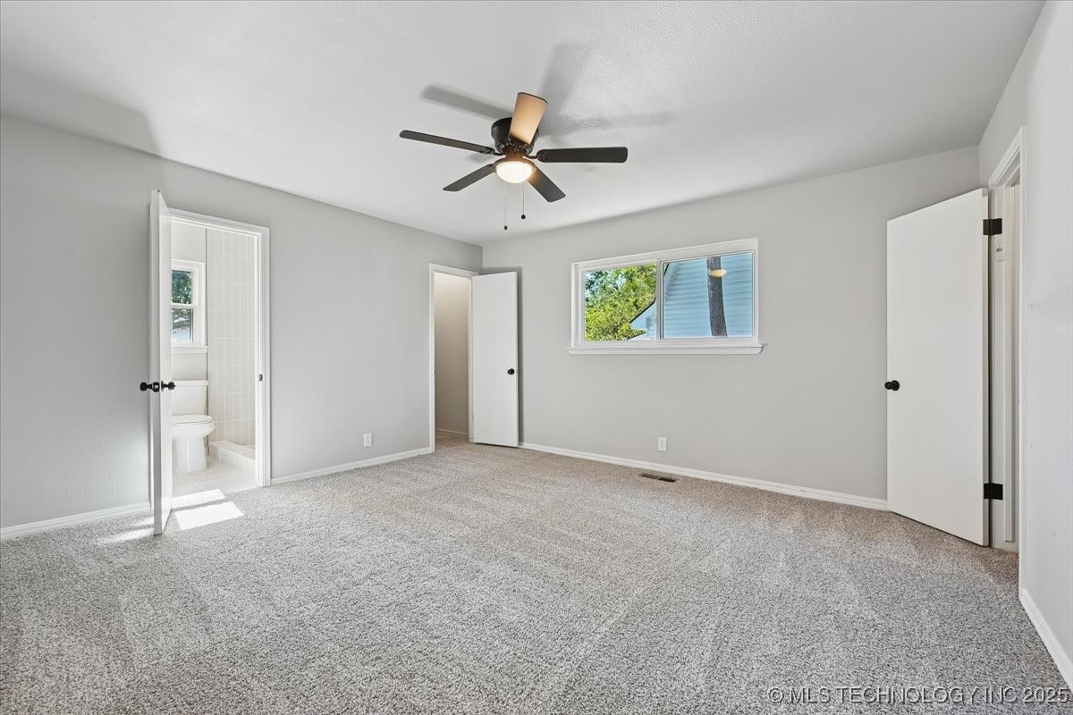 5822 E 47th Street Property Photo 20