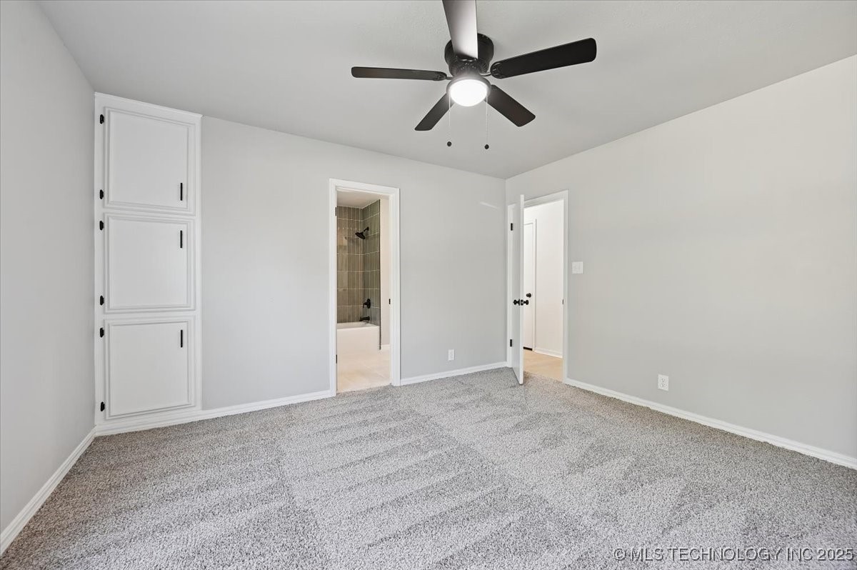 5822 E 47th Street Property Photo 27