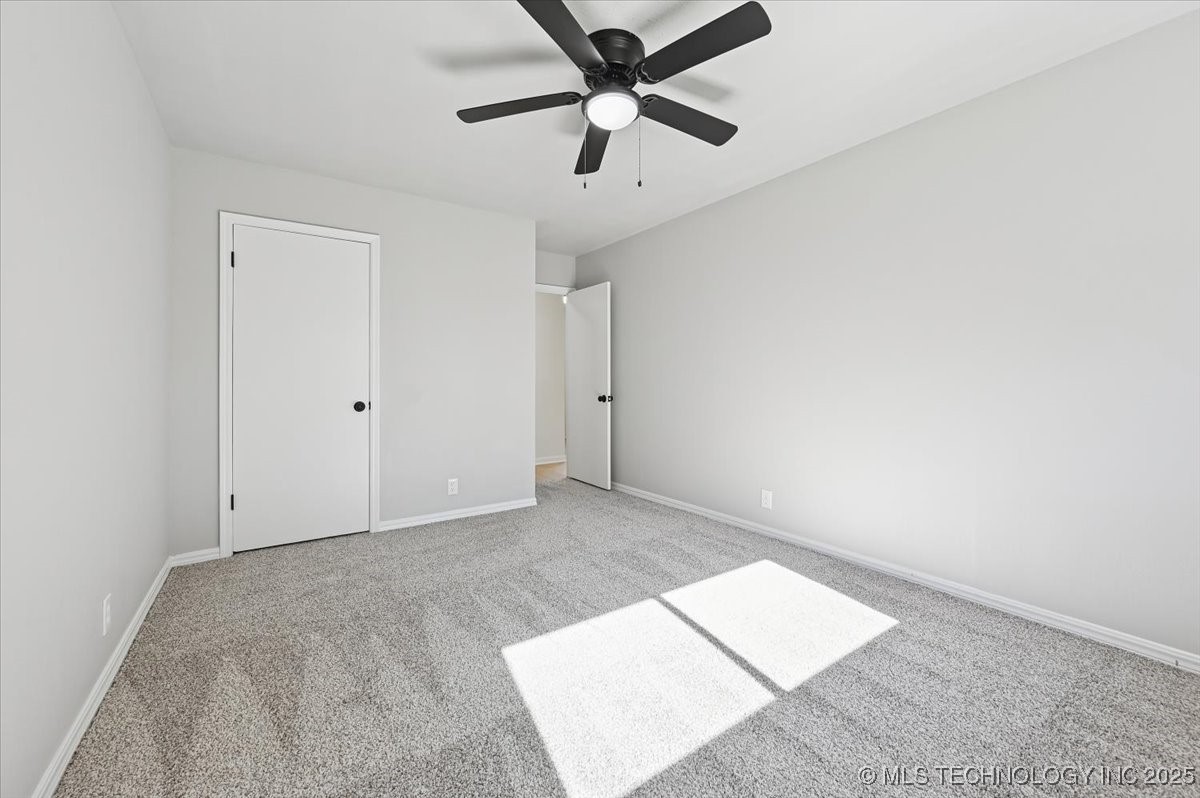 5822 E 47th Street Property Photo 31