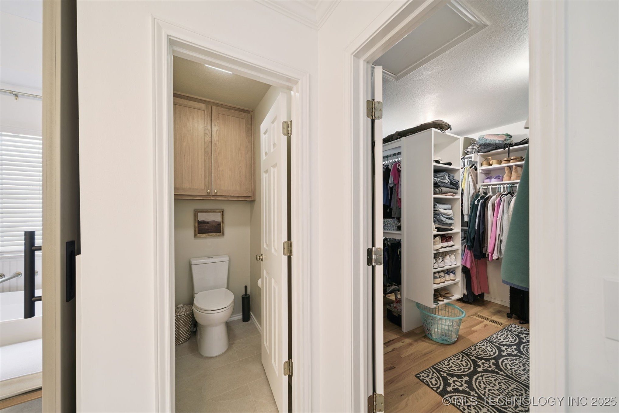 305 N Forest Ridge Boulevard Property Photo 23