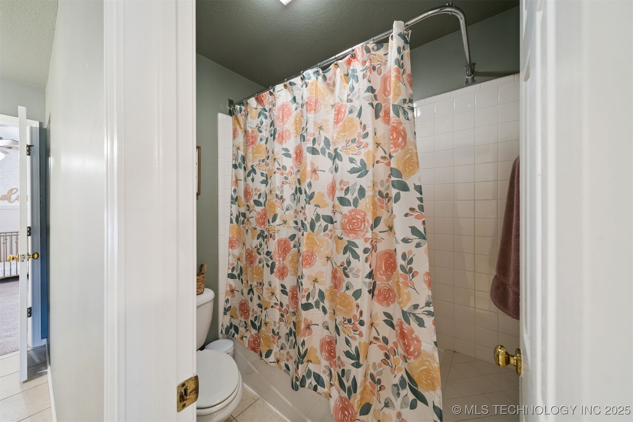 305 N Forest Ridge Boulevard Property Photo 30