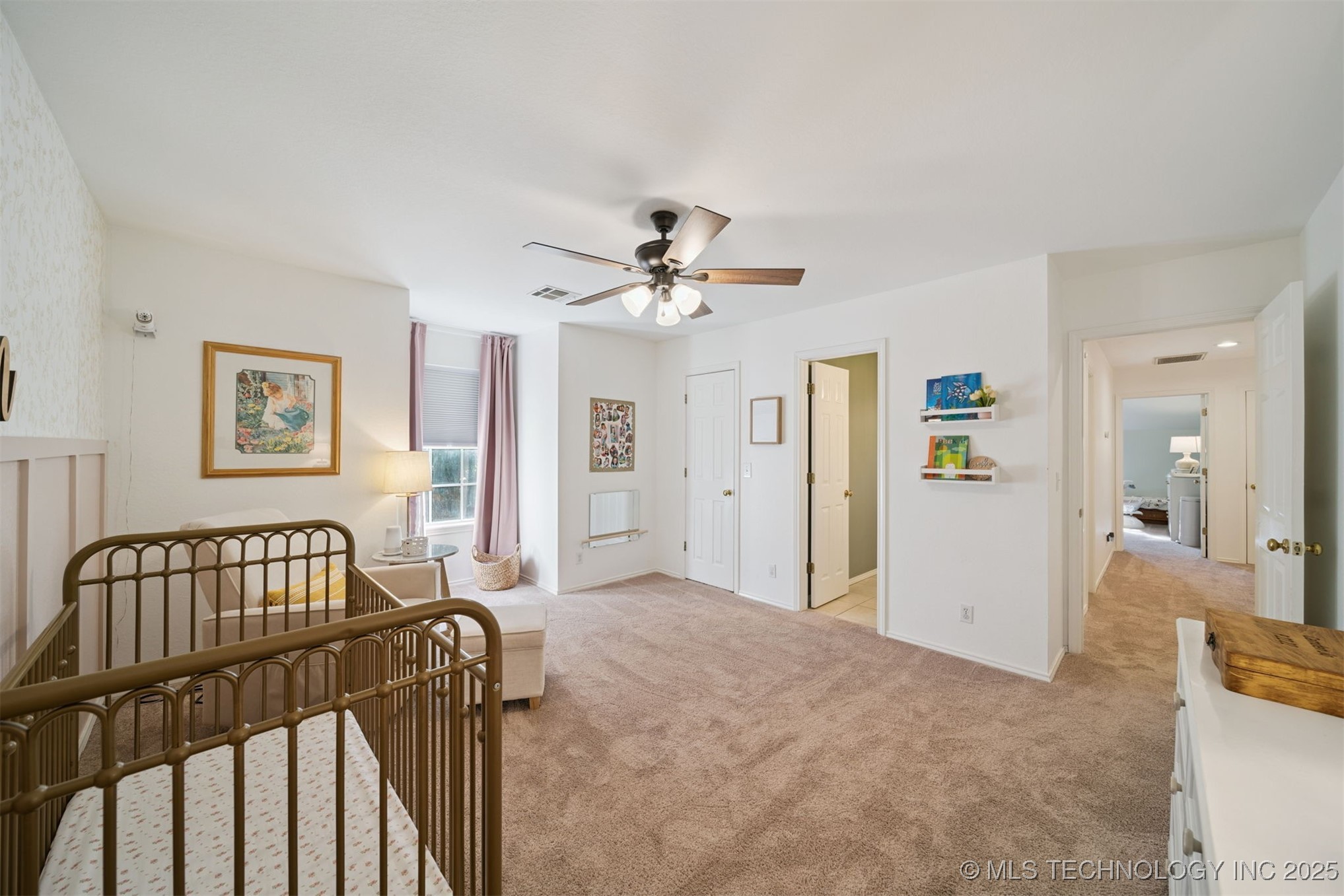 305 N Forest Ridge Boulevard Property Photo 36