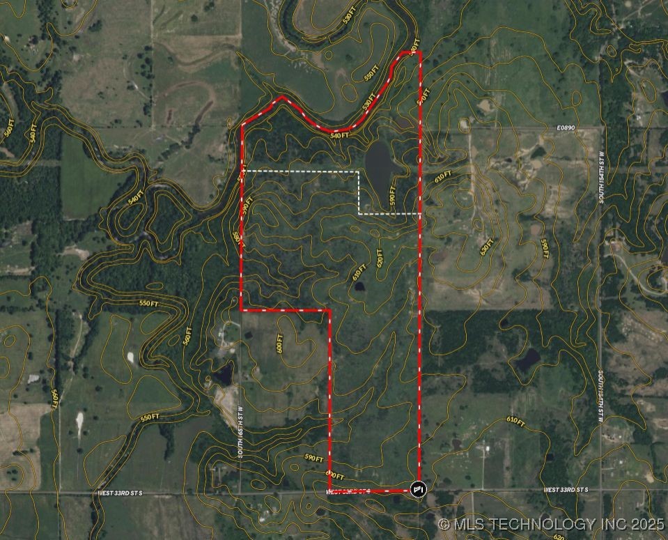 33rd Street Property Photo 59