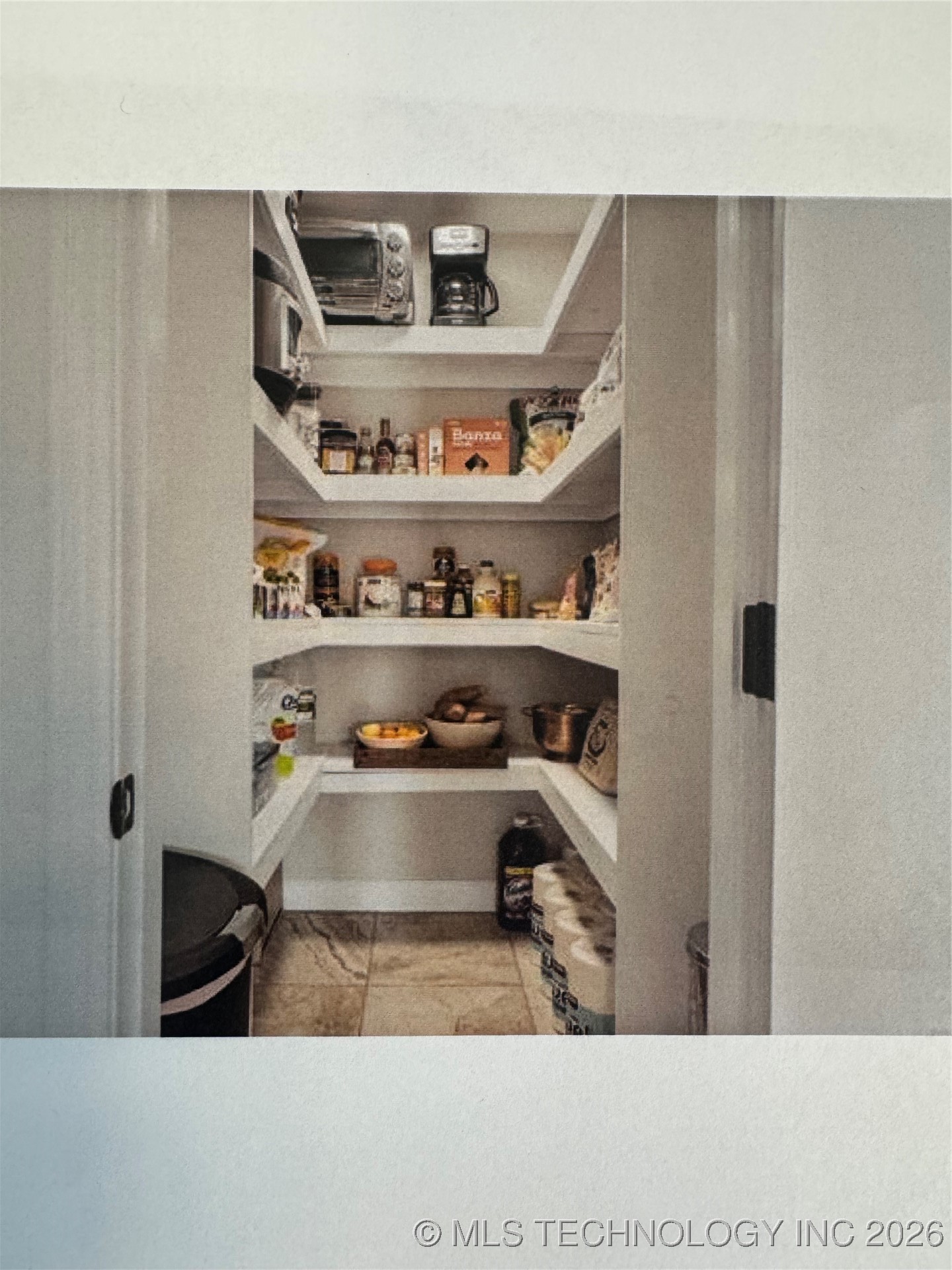 4303 S Lakewood Avenue Property Photo 16