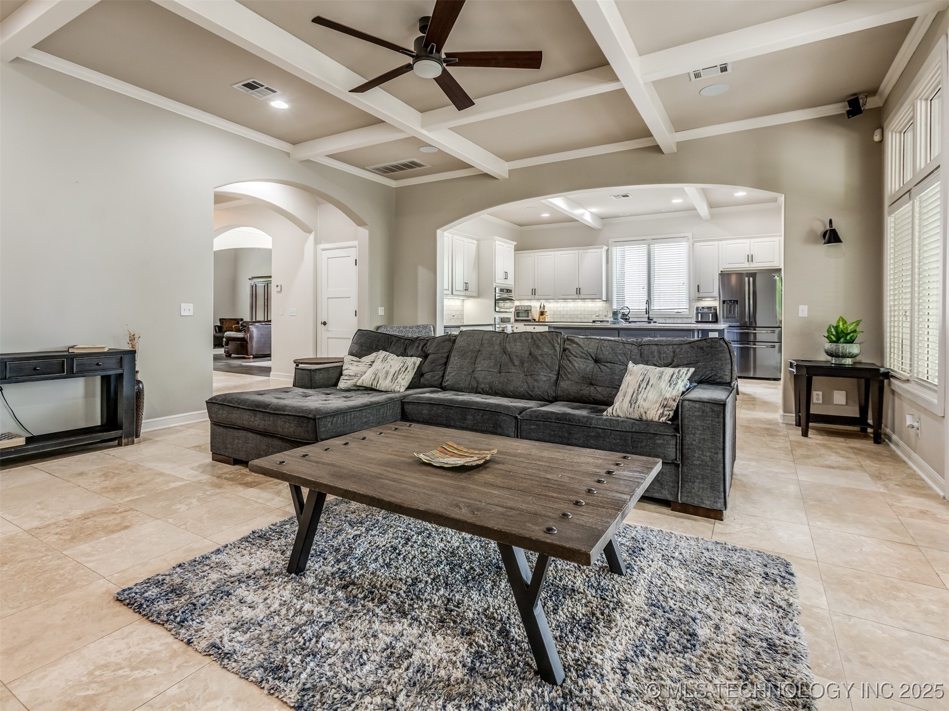 3661 S Lewis Avenue Property Photo 24