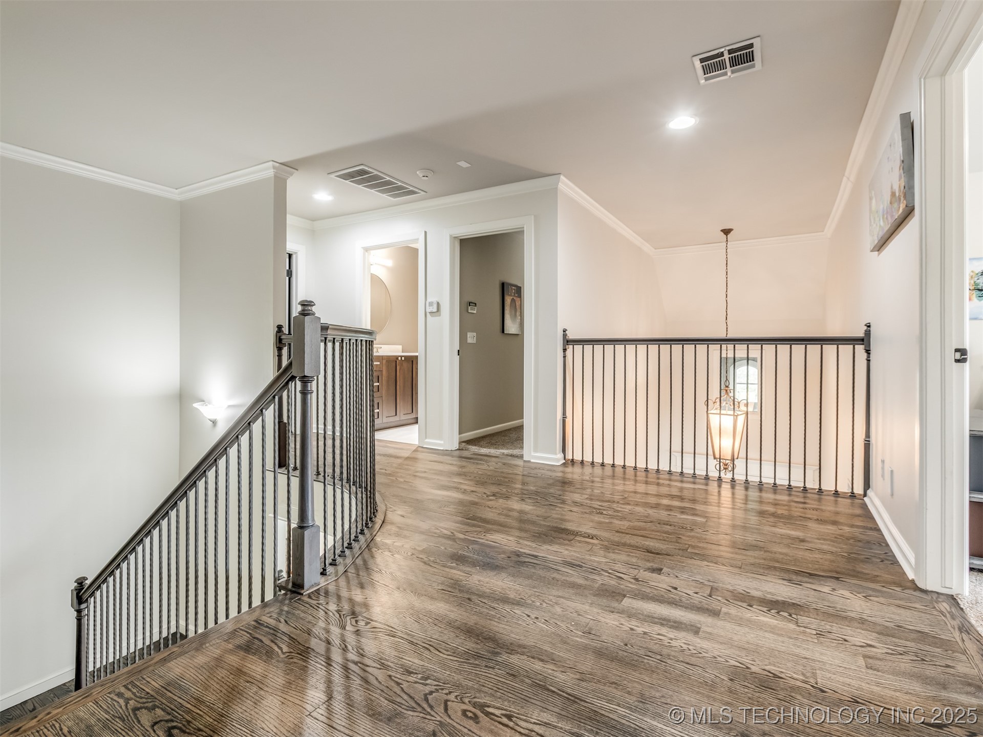 3661 S Lewis Avenue Property Photo 41