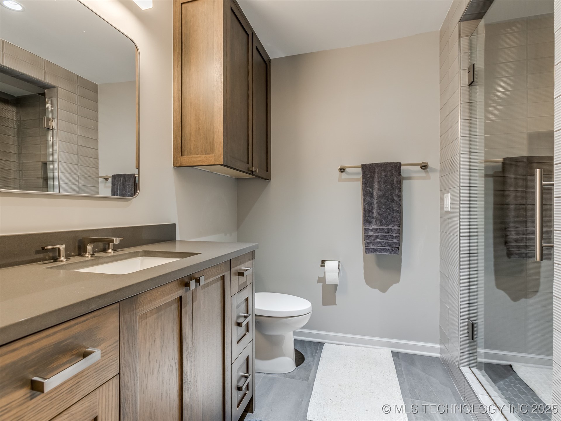 3661 S Lewis Avenue Property Photo 52