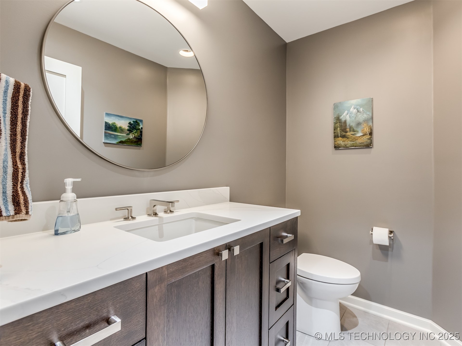 3661 S Lewis Avenue Property Photo 59