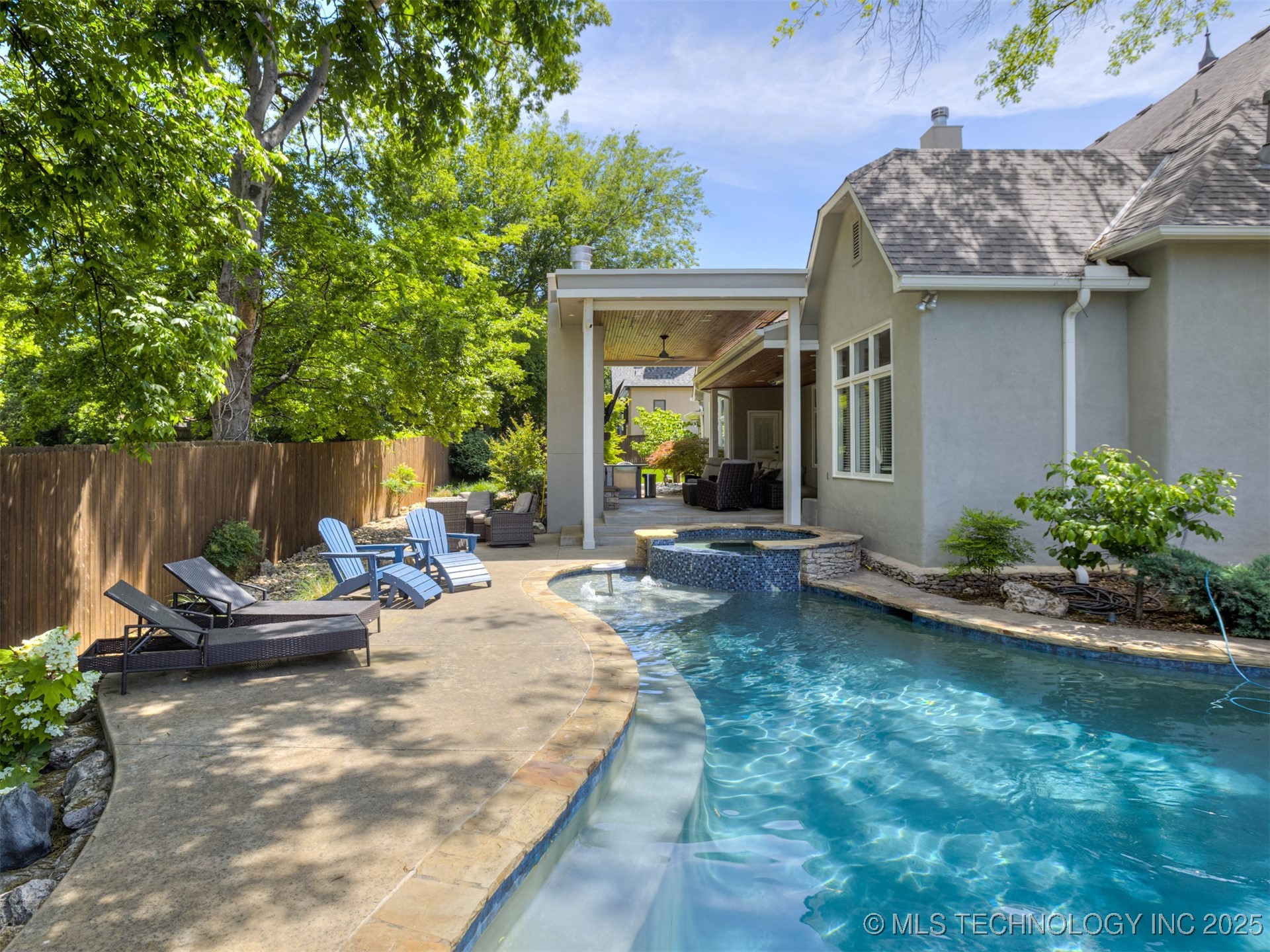 3661 S Lewis Avenue Property Photo 62