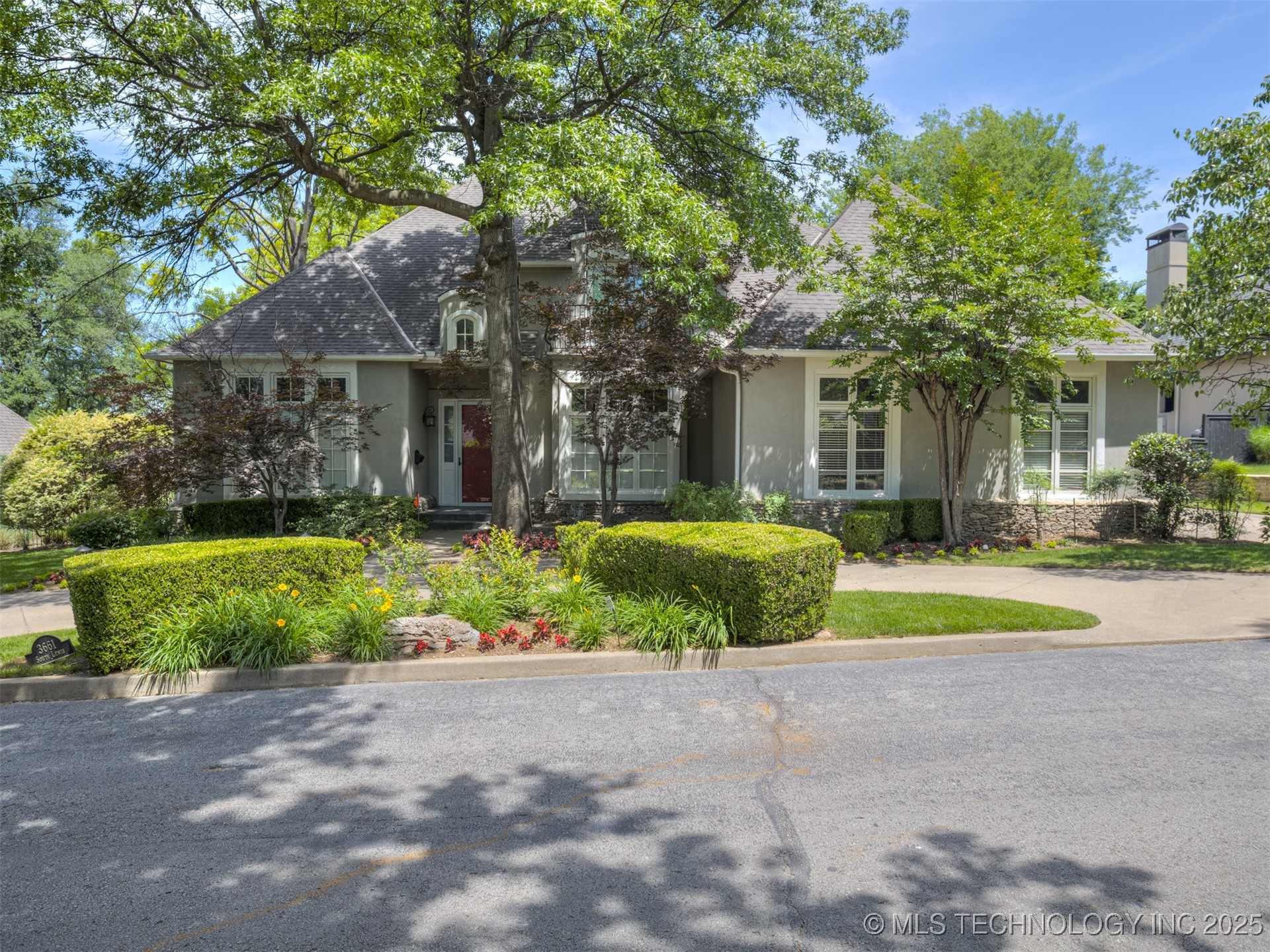 3661 S Lewis Avenue Property Photo 65