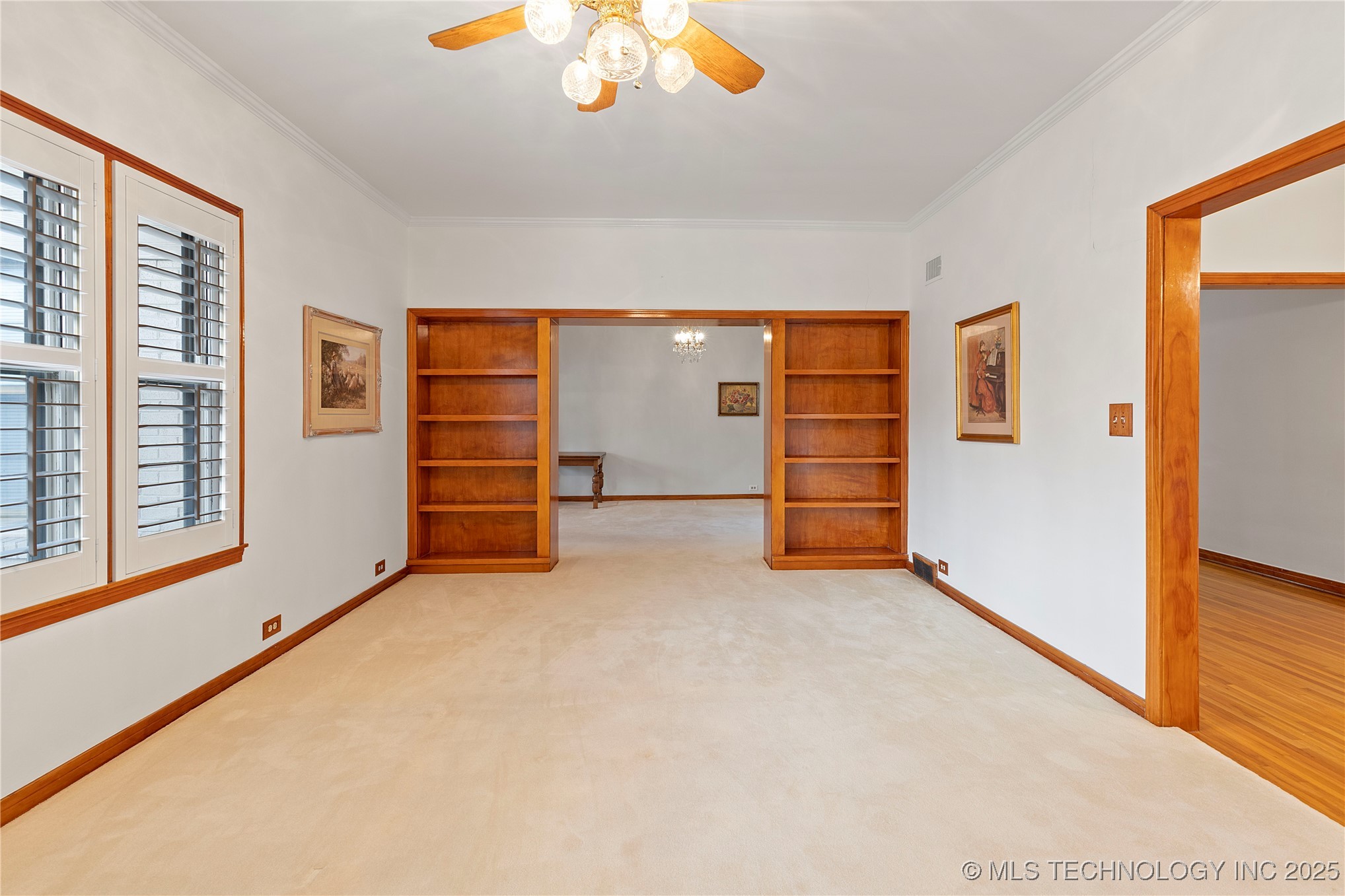 816 S Mcquarrie Avenue Property Photo 16