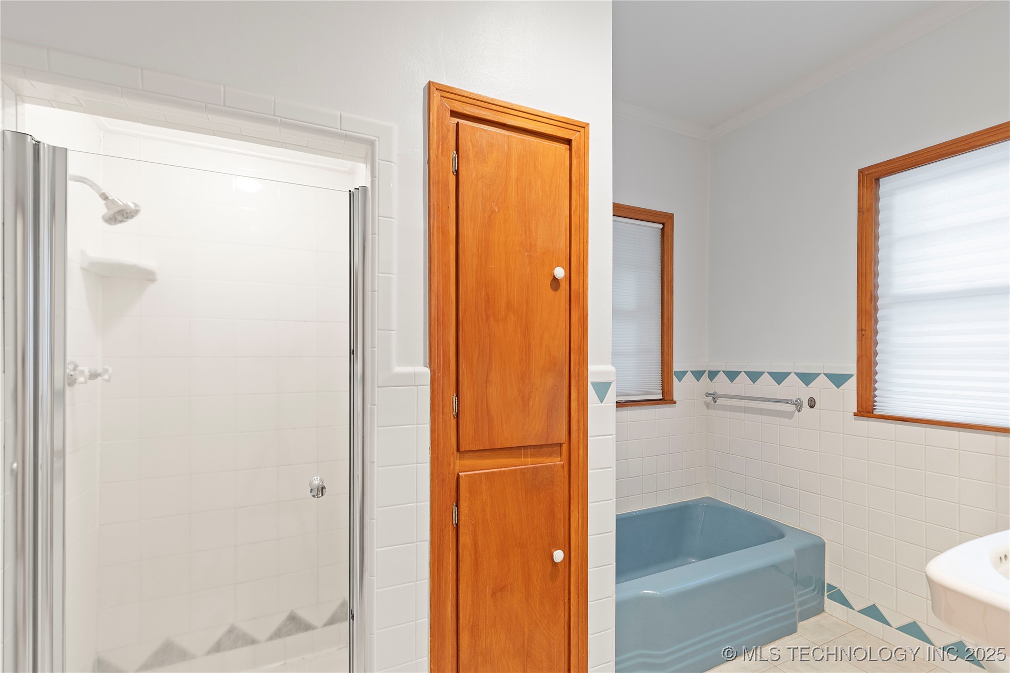 816 S Mcquarrie Avenue Property Photo 17