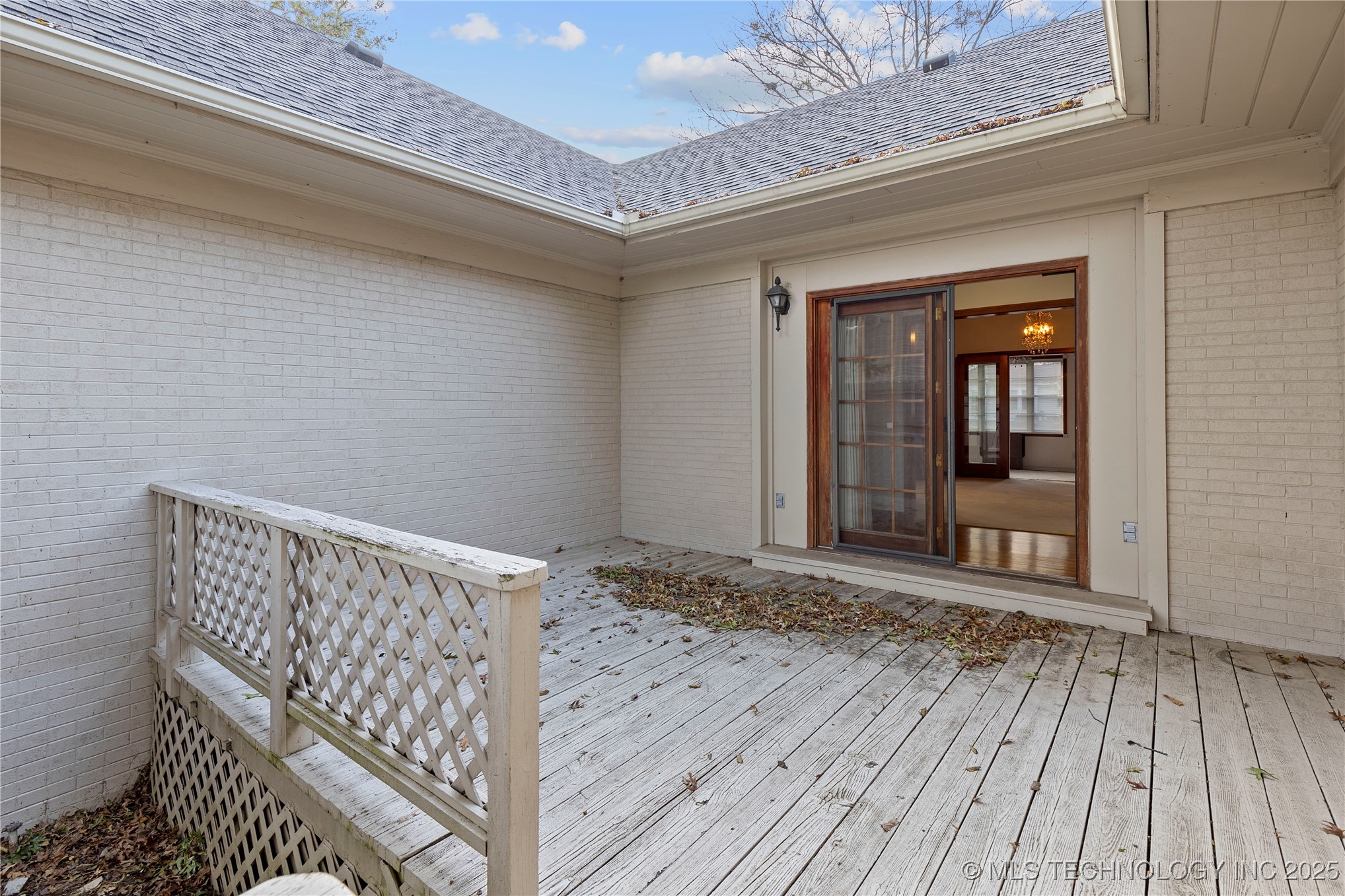 816 S Mcquarrie Avenue Property Photo 29