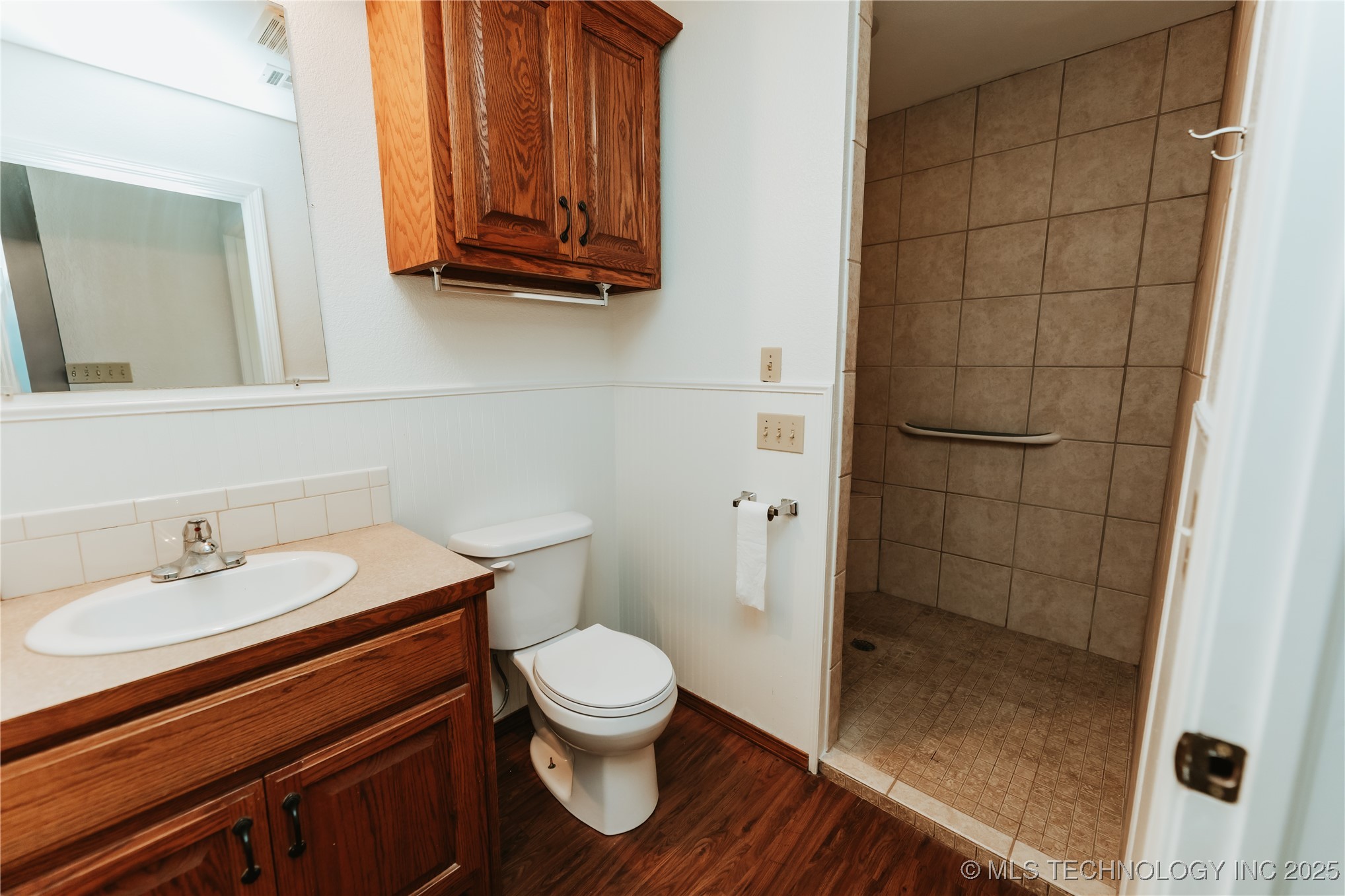 2022 N Reeves Road Property Photo 14