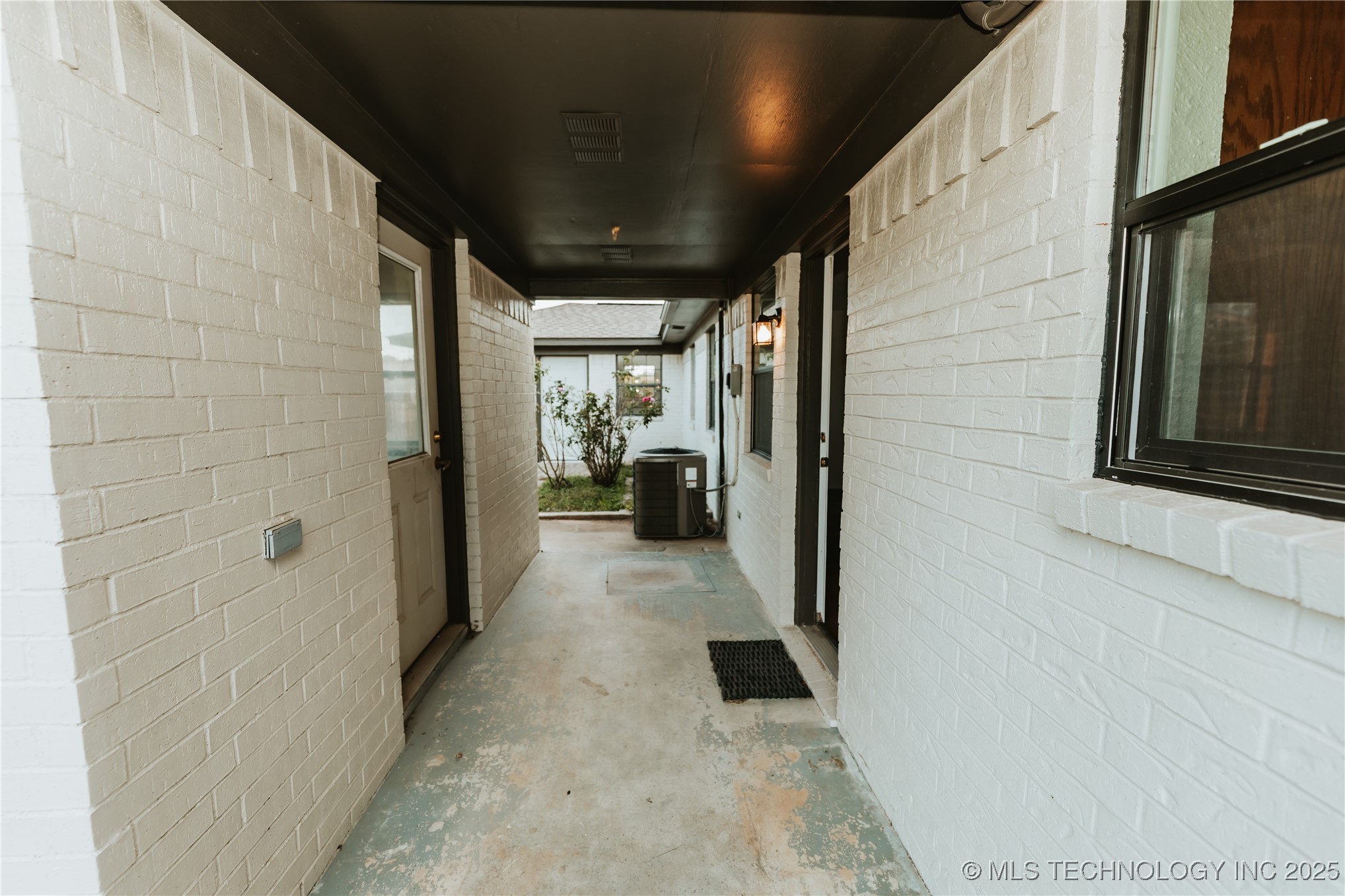 2022 N Reeves Road Property Photo 22