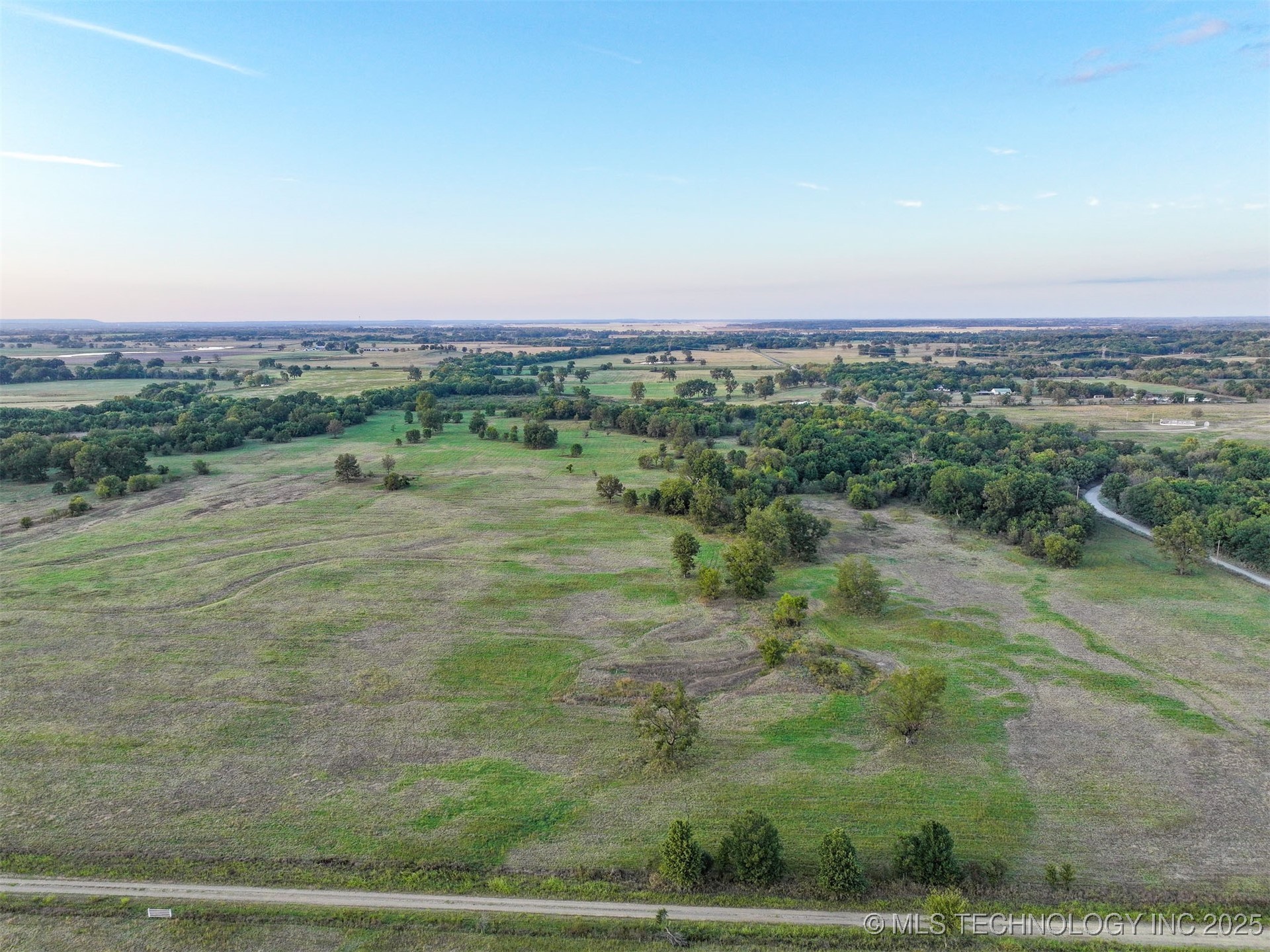 154th Street W Property Photo 5