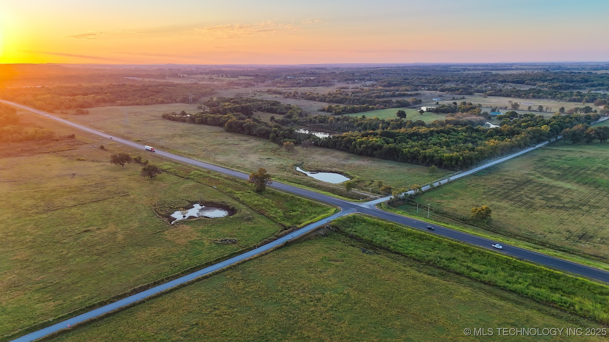 154th Street W Property Photo 8