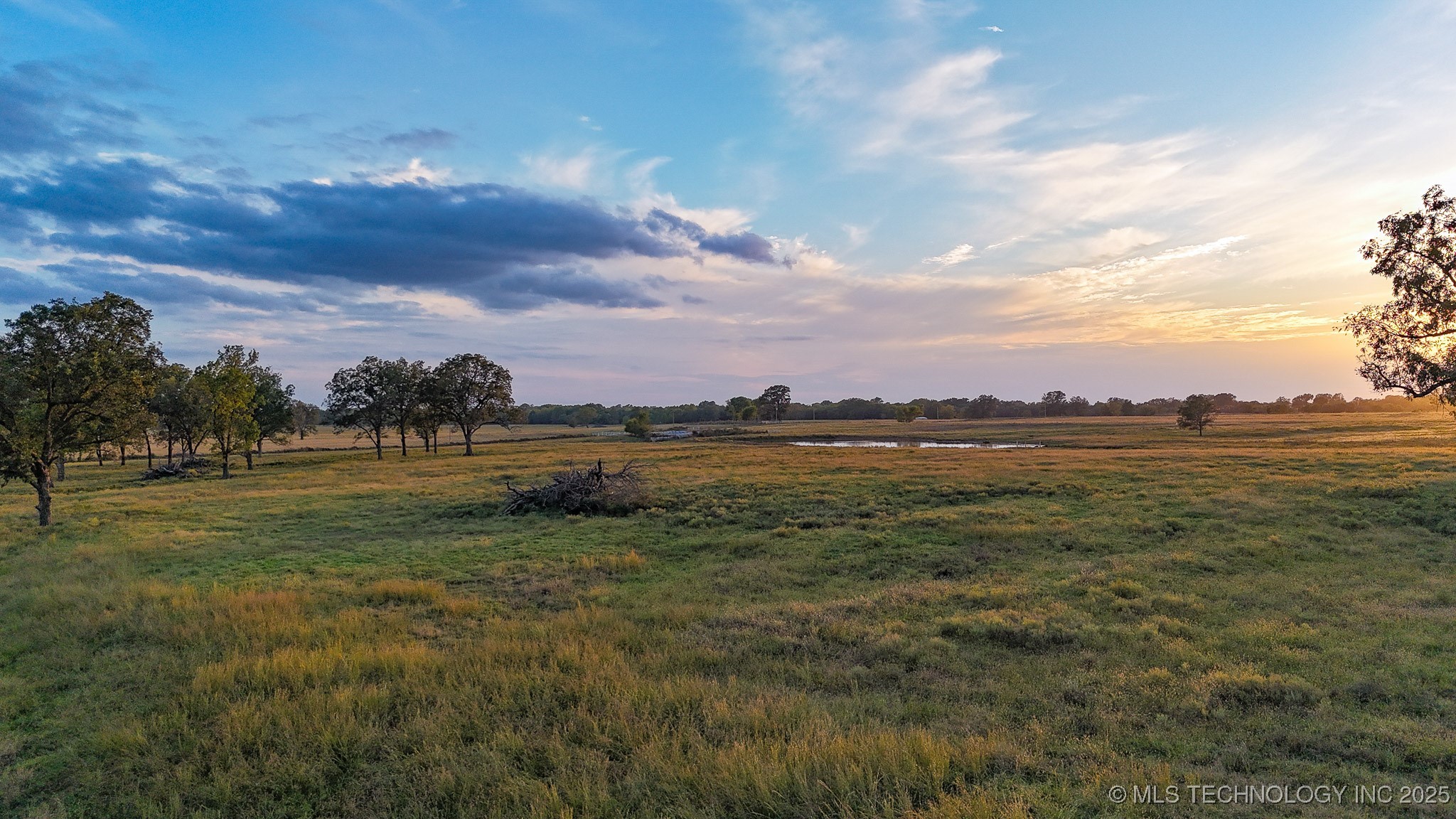 Hwy 16 Property Photo 4