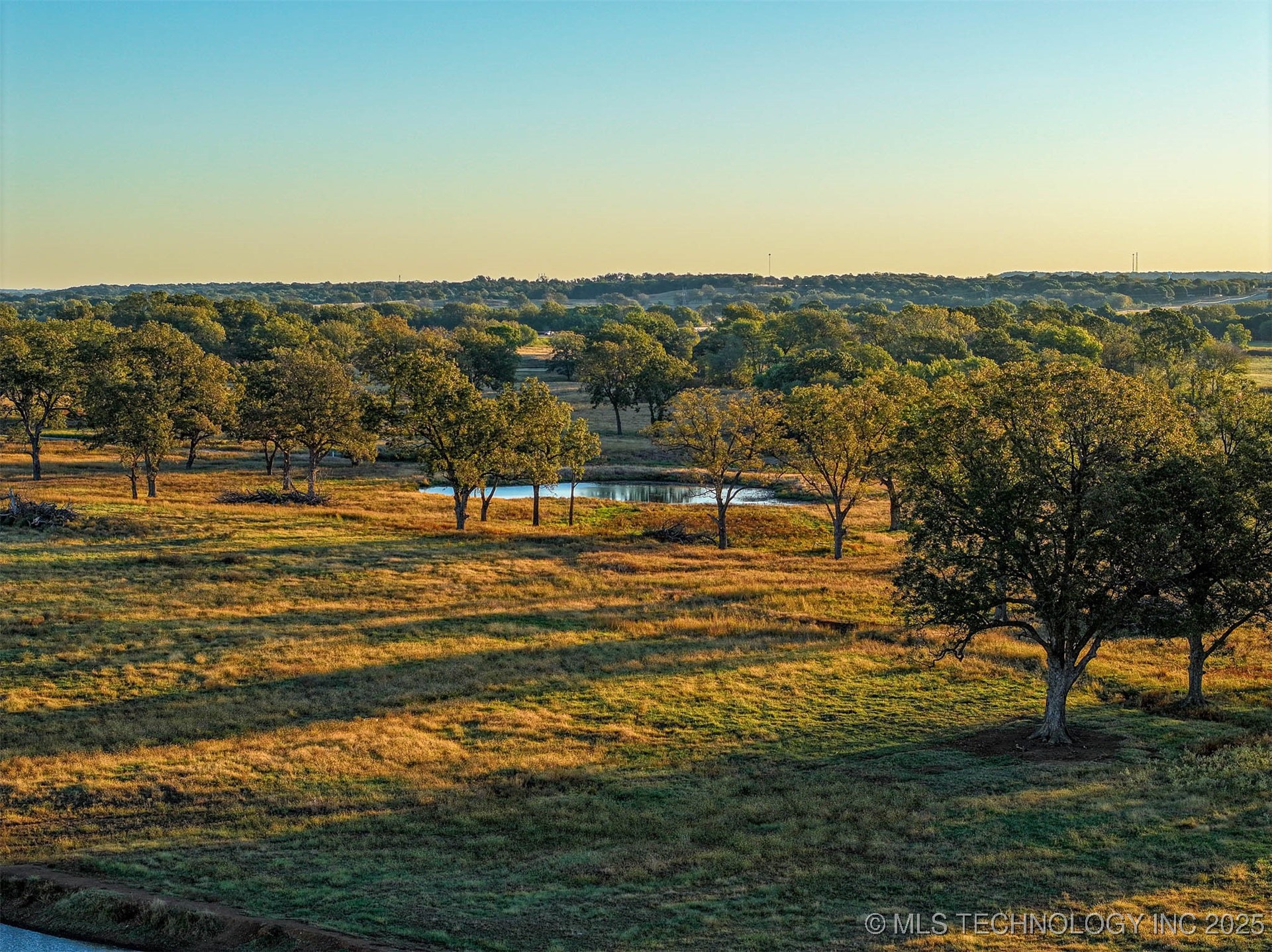 Hwy 16 Property Photo 8