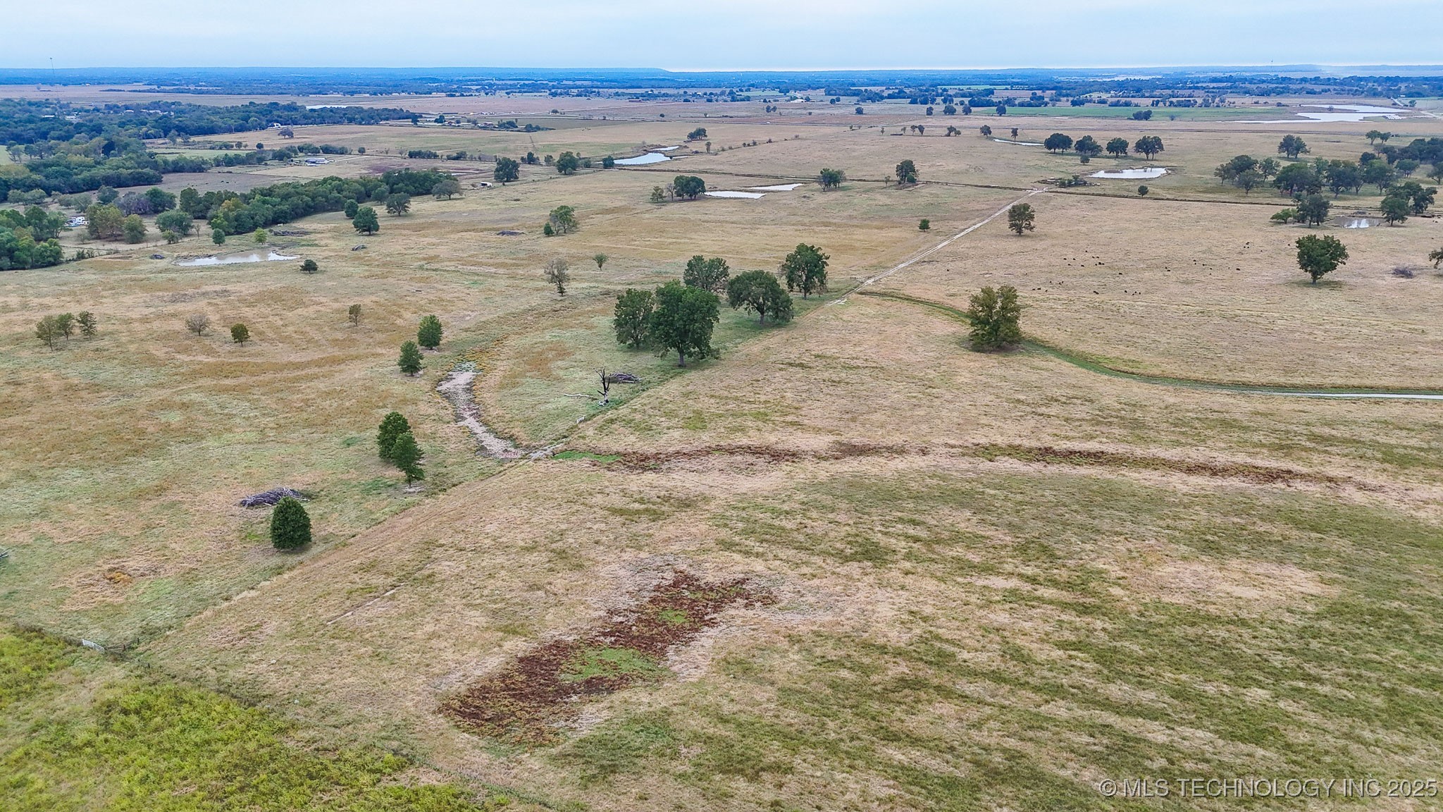 Hwy 16 Property Photo 53