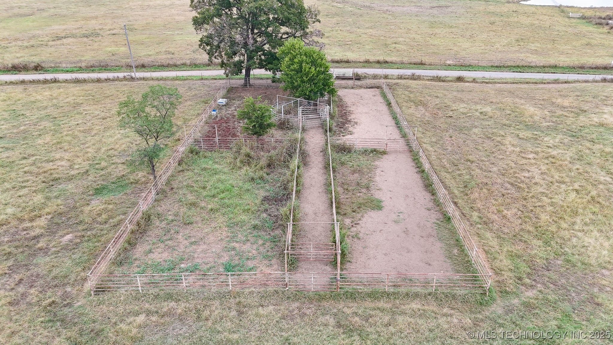 Hwy 16 Property Photo 59