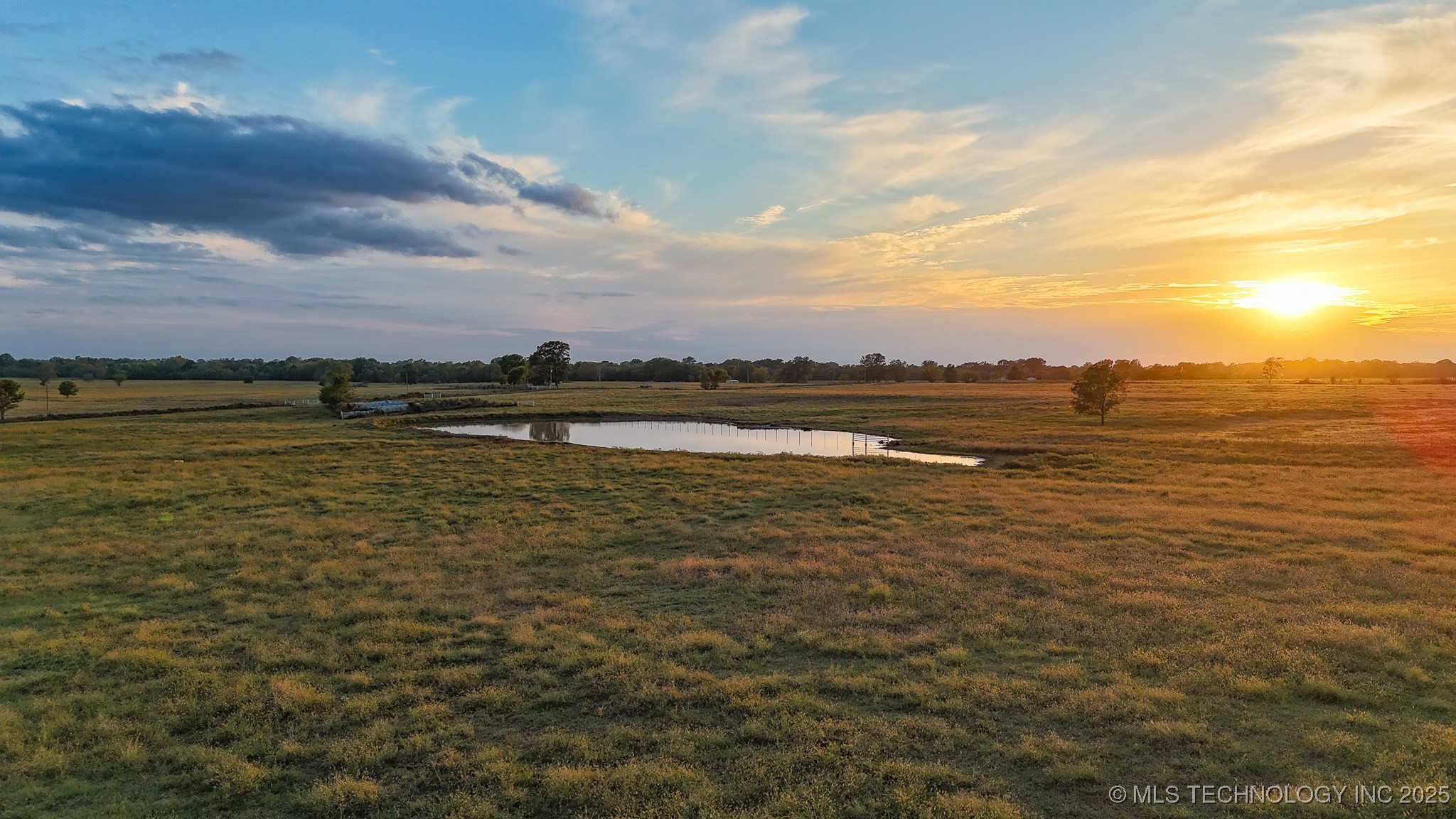 Hwy 16 Property Photo 67