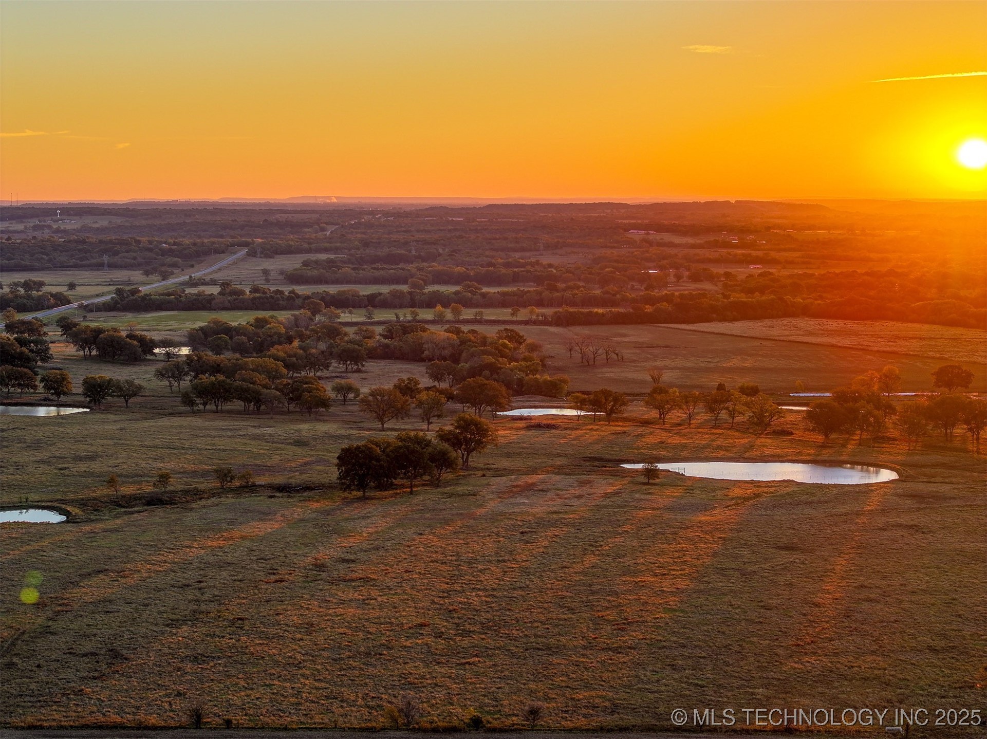 Hwy 16 Property Photo 74
