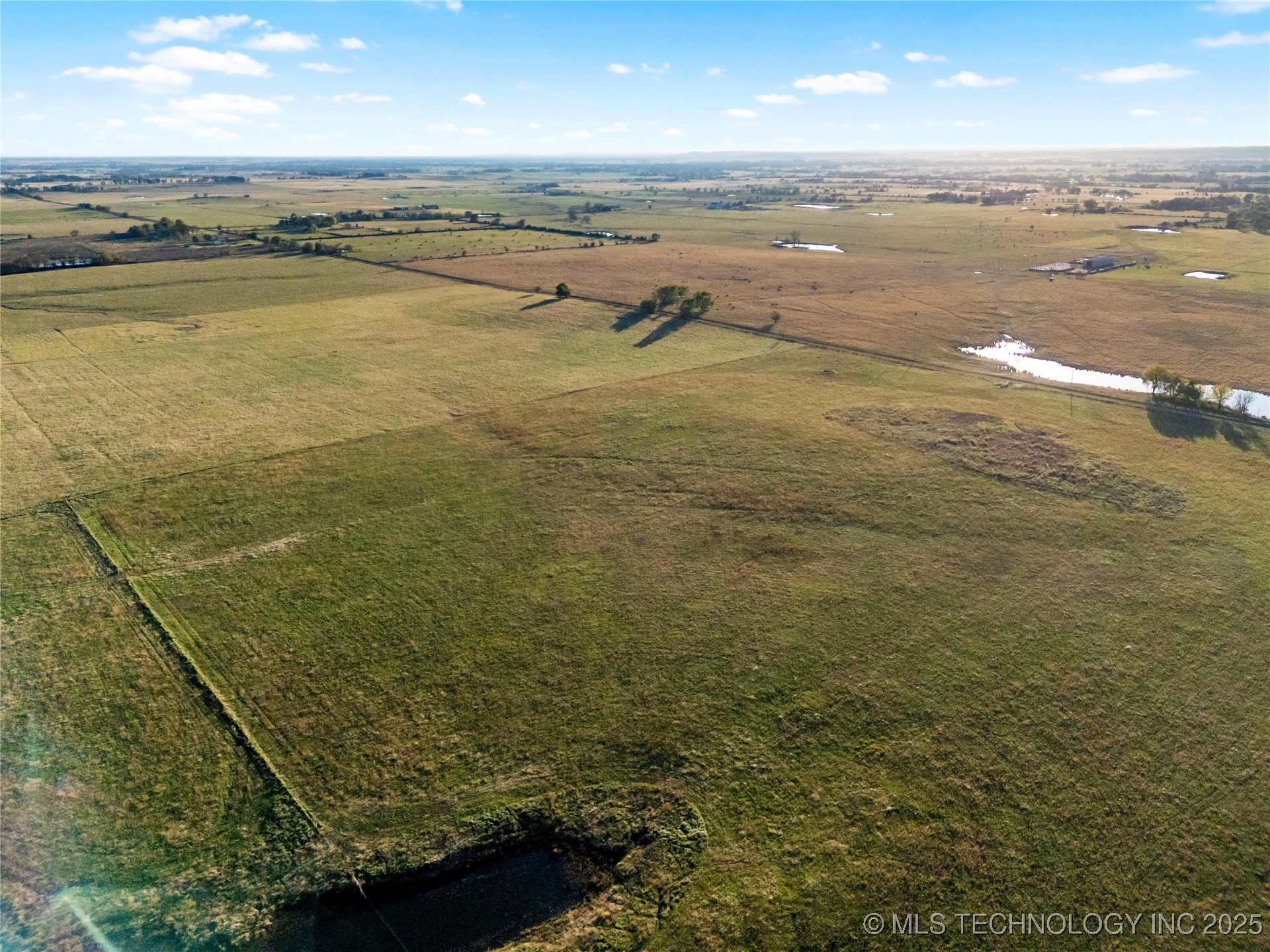 6 E 330 Road Property Photo 8