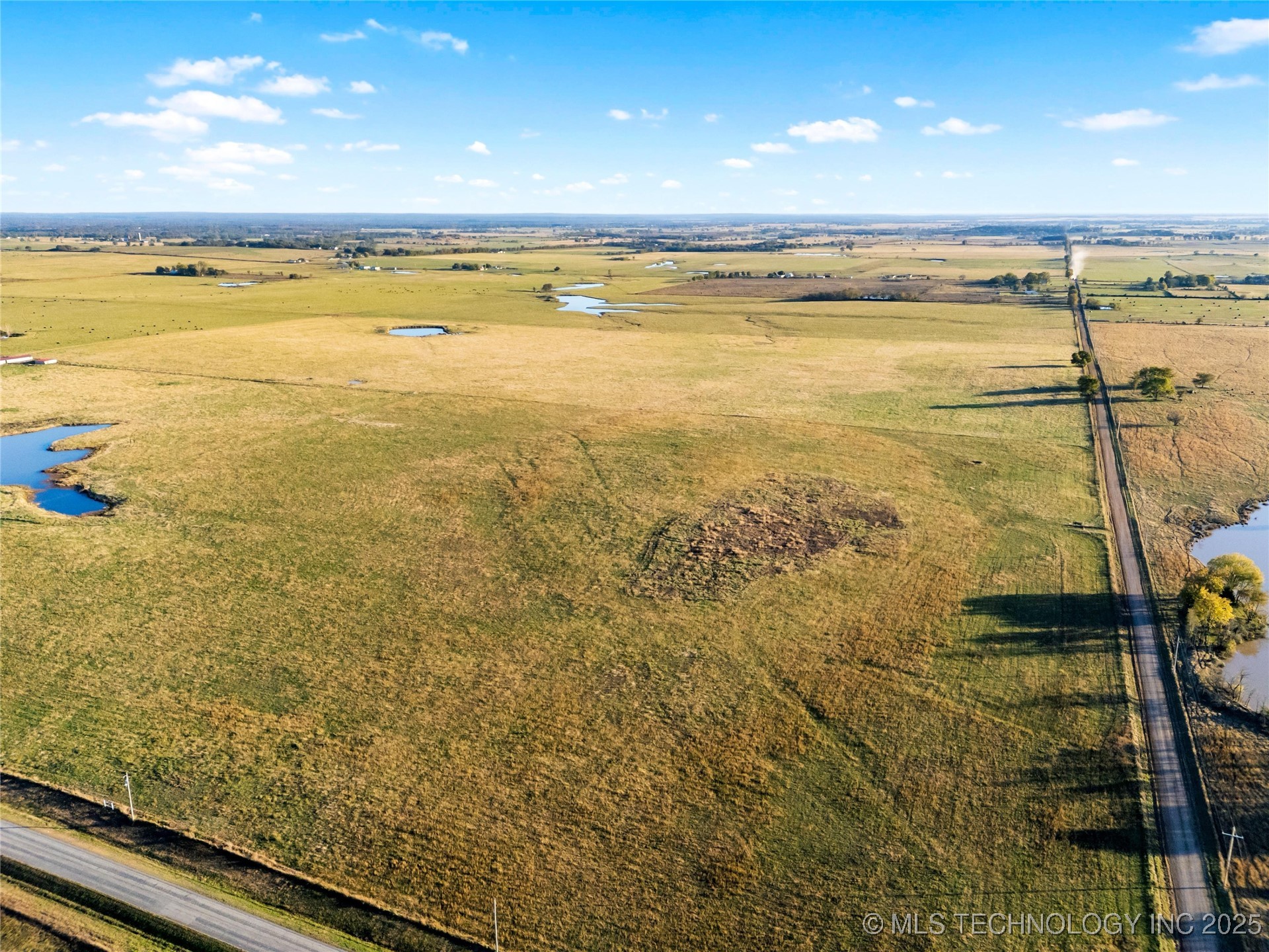 6 E 330 Road Property Photo 10