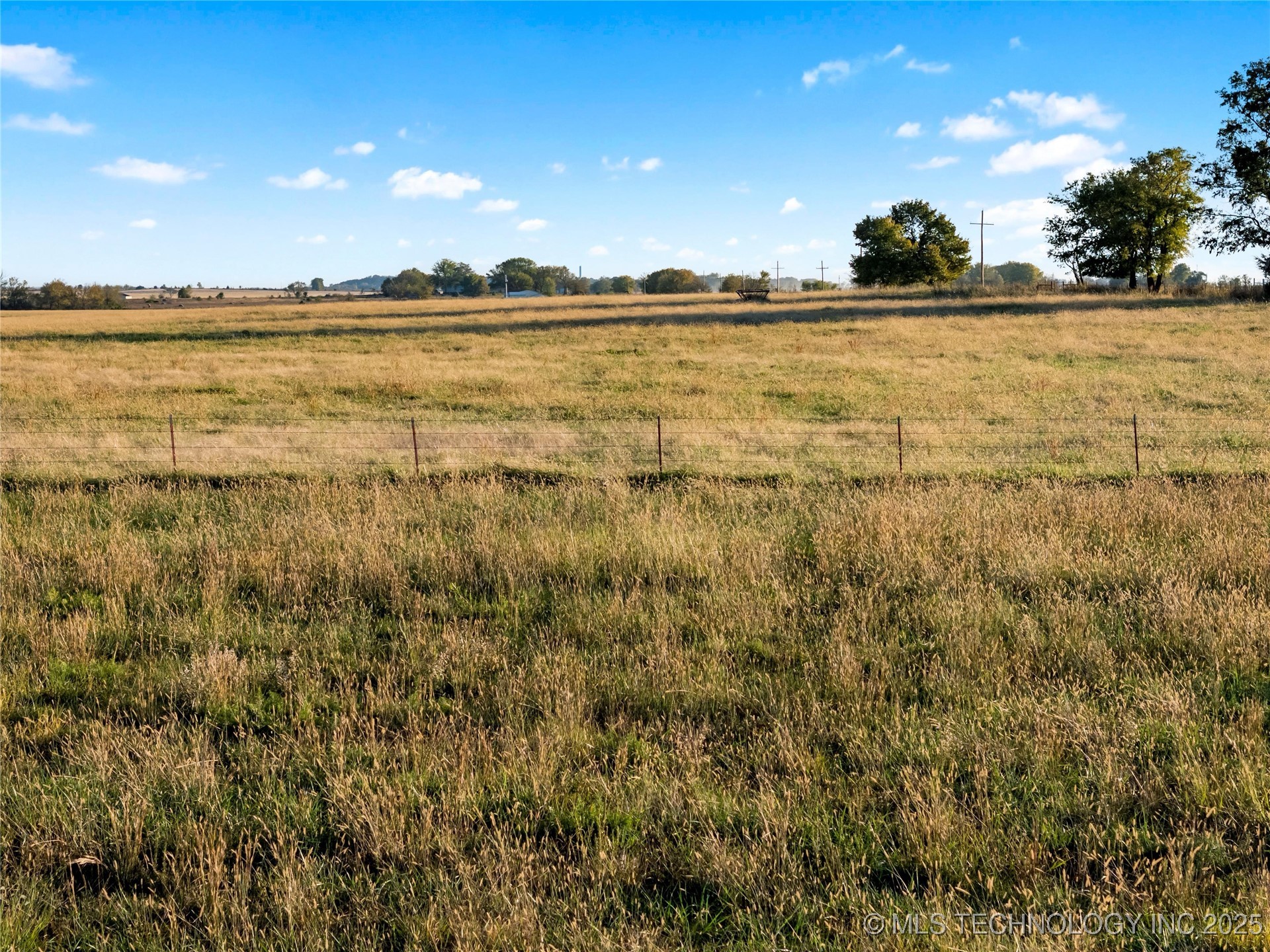 6 E 330 Road Property Photo 15